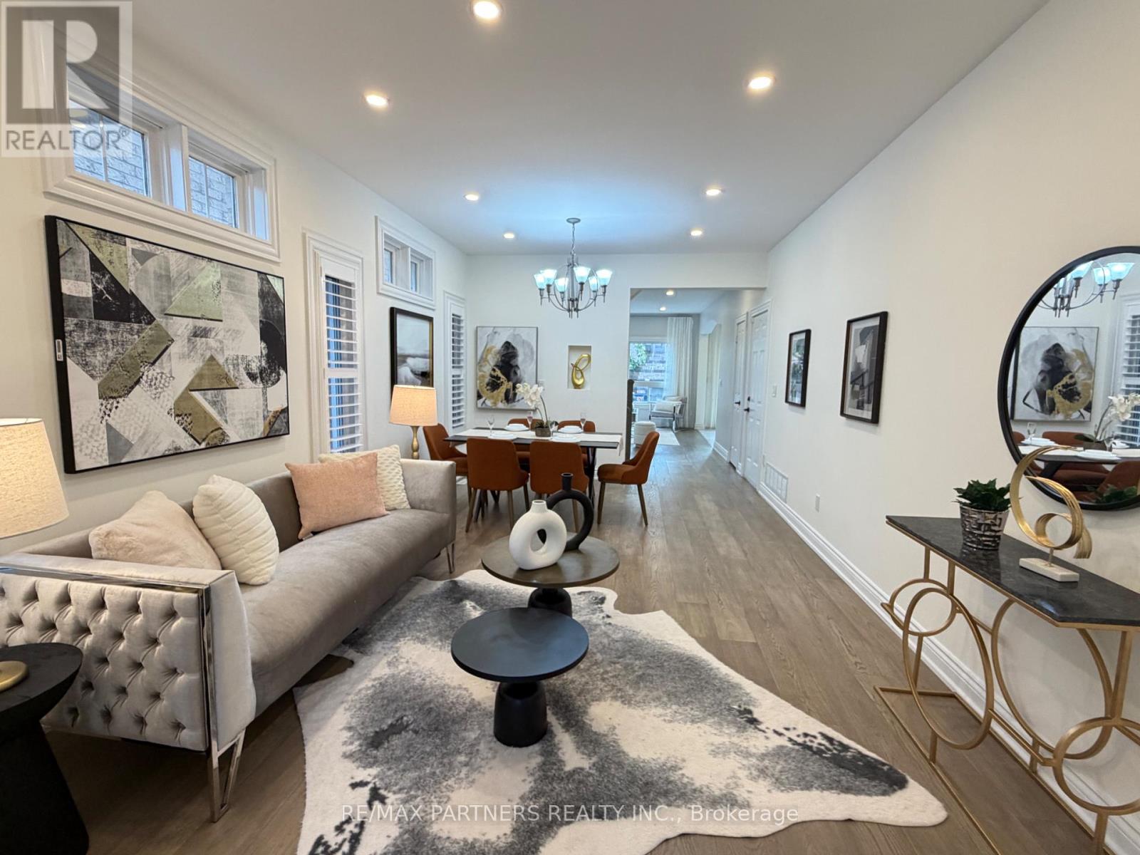 21 Russell Hill Road, Markham, Ontario  L6C 2L8 - Photo 2 - N13678448