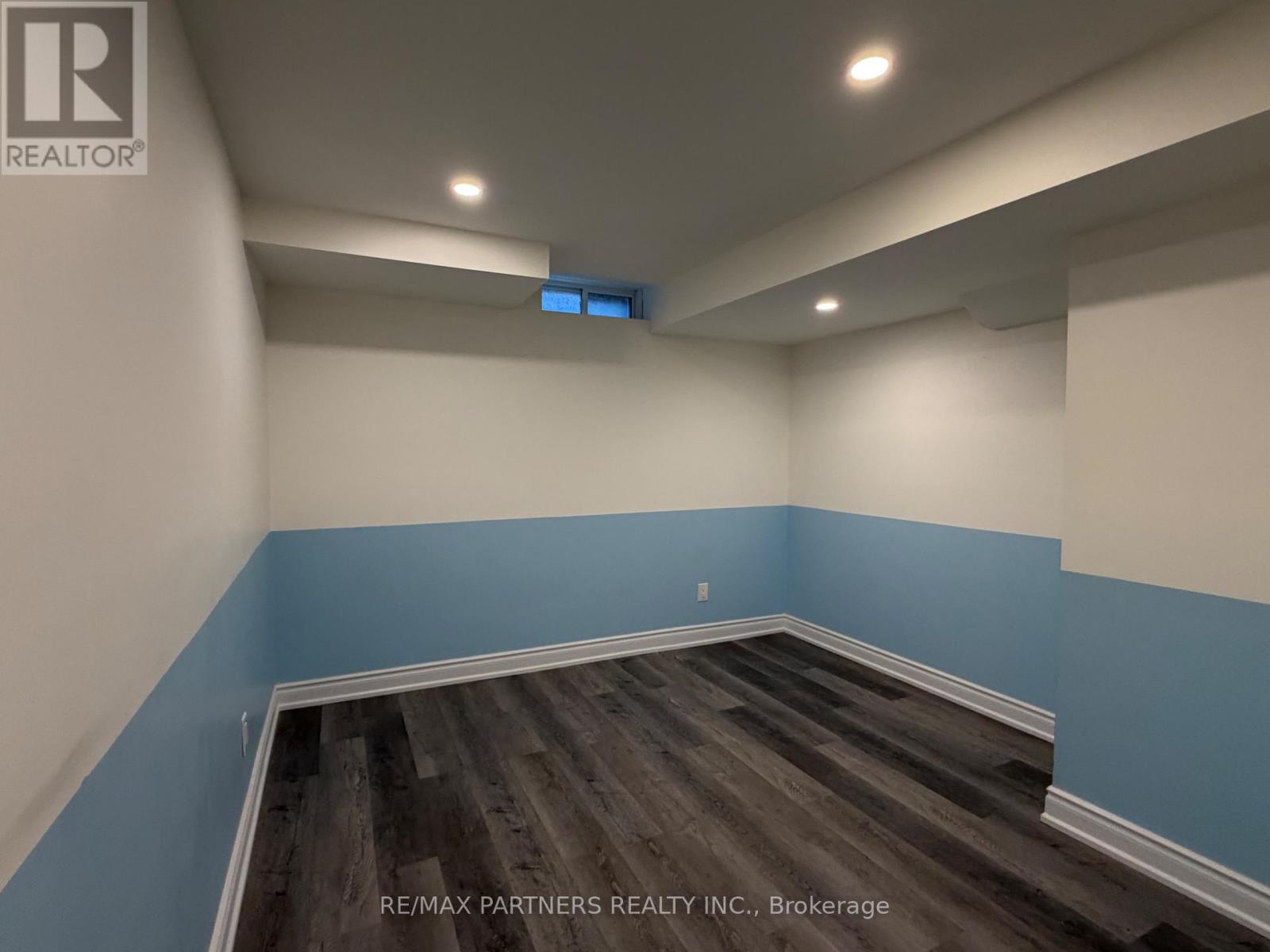 21 Russell Hill Road, Markham, Ontario  L6C 2L8 - Photo 16 - N13678448