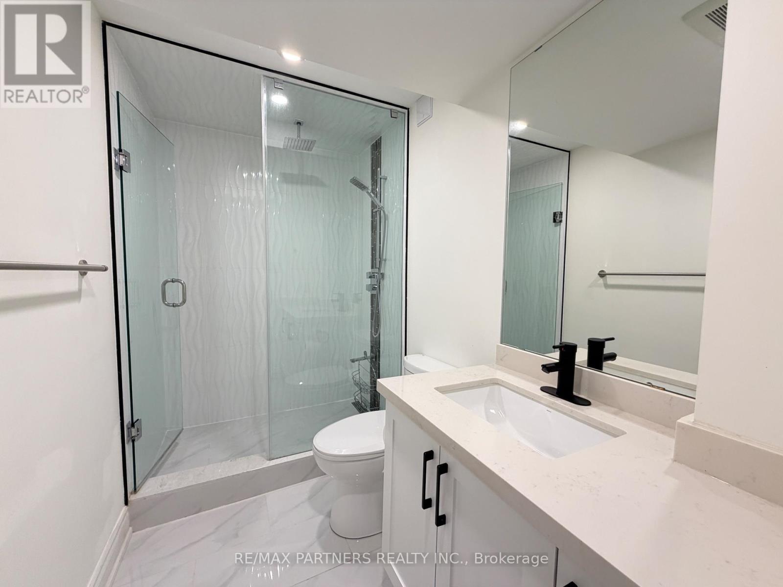 21 Russell Hill Road, Markham, Ontario  L6C 2L8 - Photo 20 - N13678448