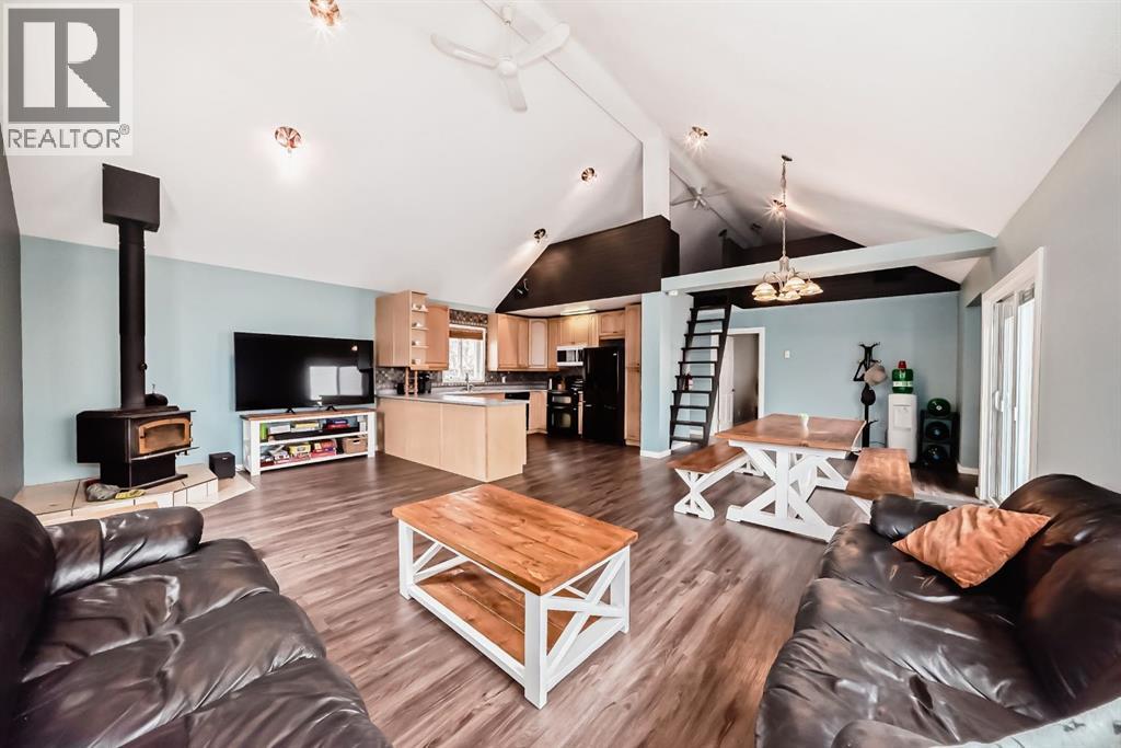 63 Sands Street, Rochon Sands, Alberta  T0C 3B0 - Photo 15 - A2286845