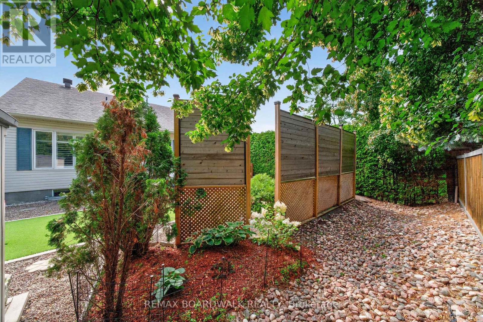 22 Burnstead Crescent, Ottawa, Ontario  K2M 2T7 - Photo 33 - X13679162