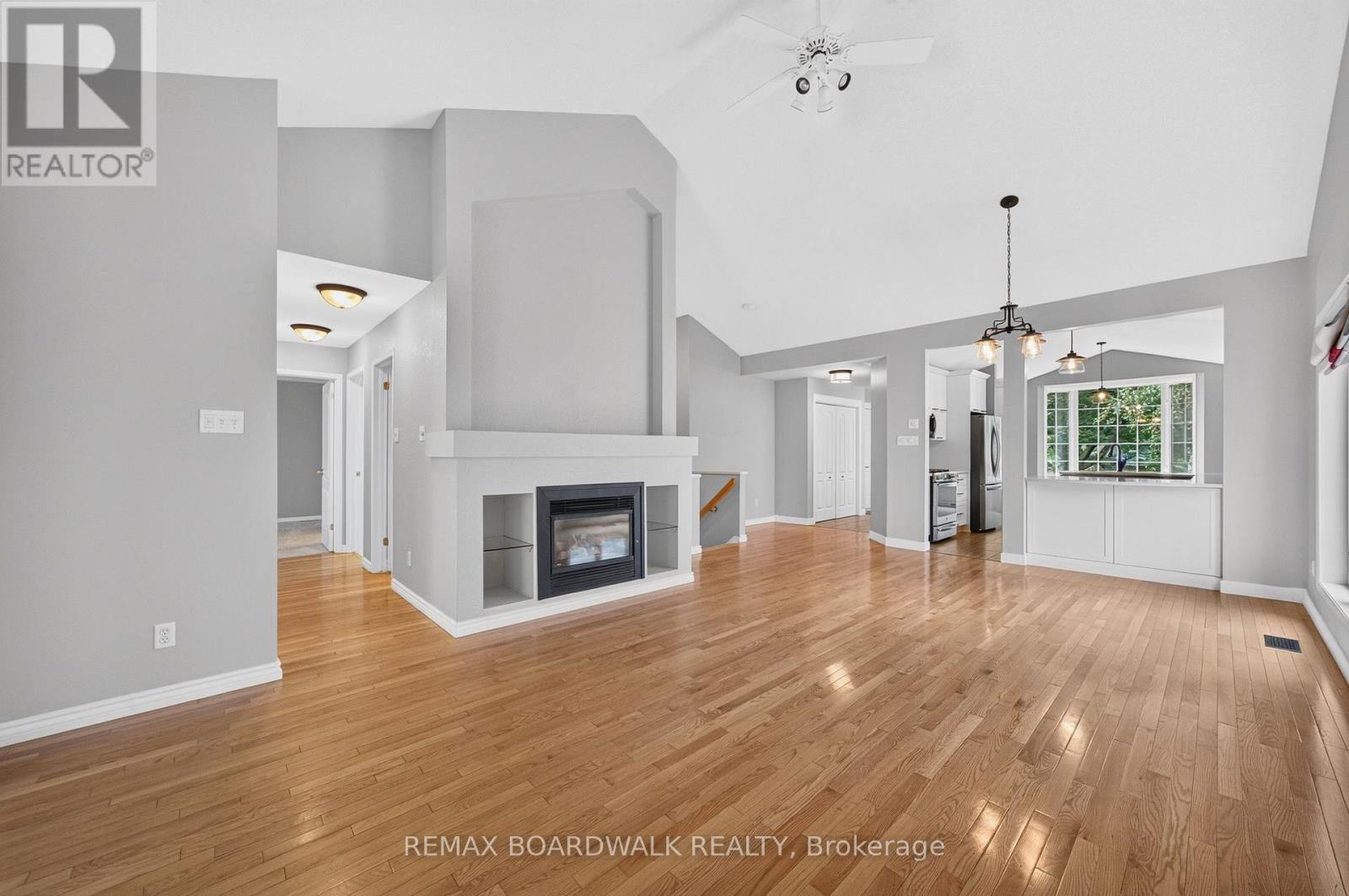 22 Burnstead Crescent, Ottawa, Ontario  K2M 2T7 - Photo 7 - X13679162