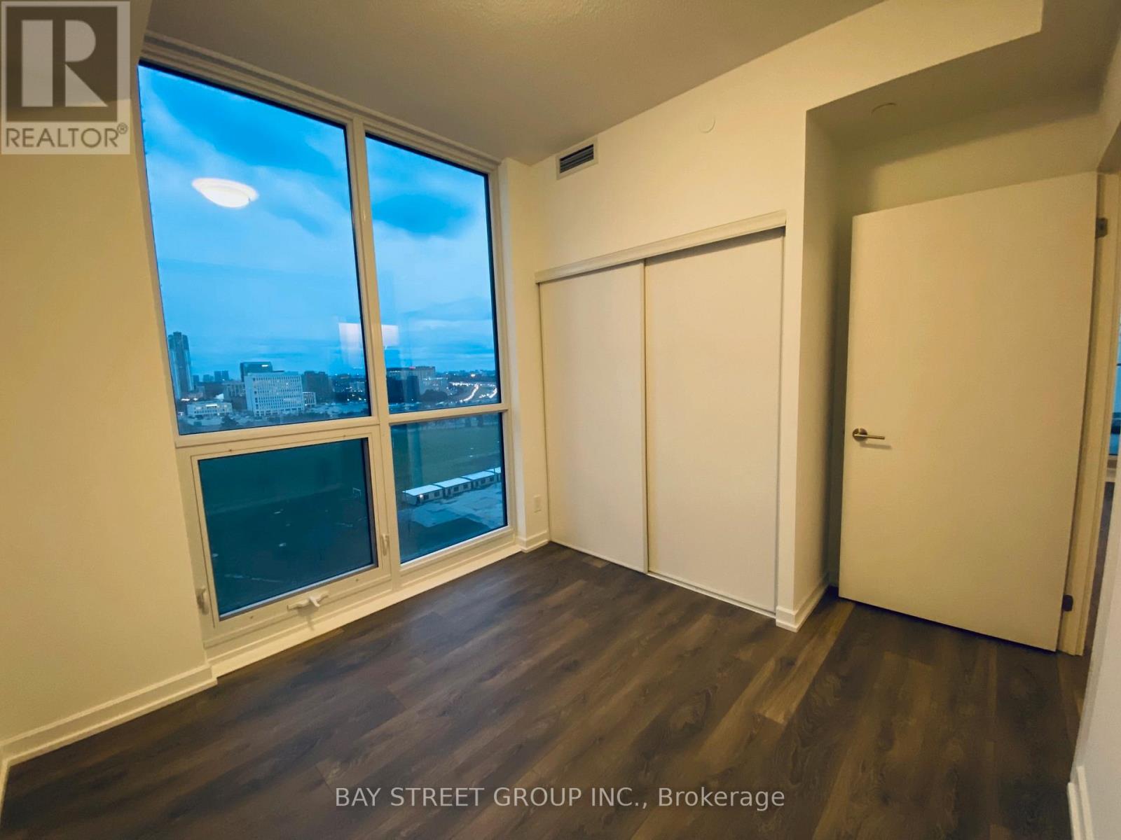 1308 - 32 Forest Manor Road, Toronto, Ontario  M2J 0H2 - Photo 10 - C13679154
