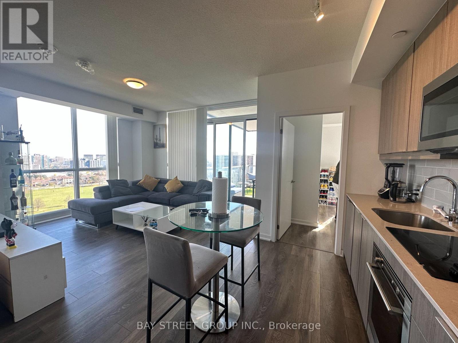 1308 - 32 Forest Manor Road, Toronto, Ontario  M2J 0H2 - Photo 5 - C13679154
