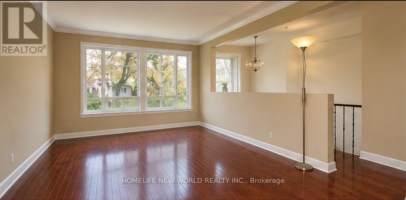 54 Southwell Drive, Toronto, Ontario  M3B 2N9 - Photo 2 - C13679156