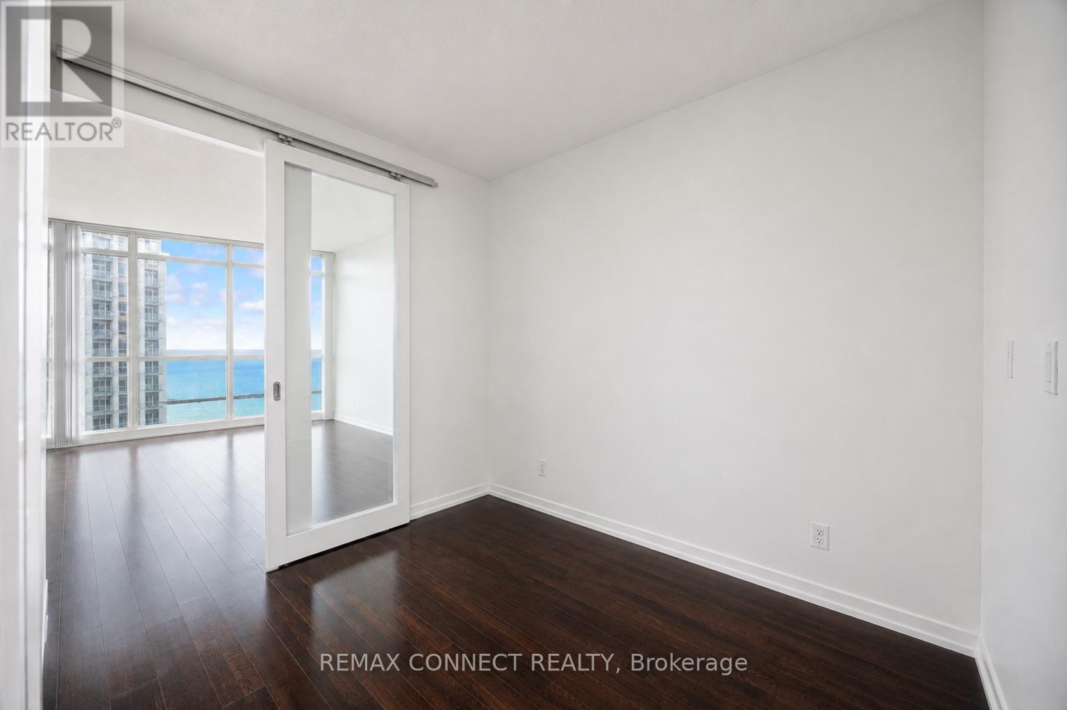 3103 - 215 Fort York Boulevard, Toronto, Ontario  M5V 4A2 - Photo 11 - C13679160