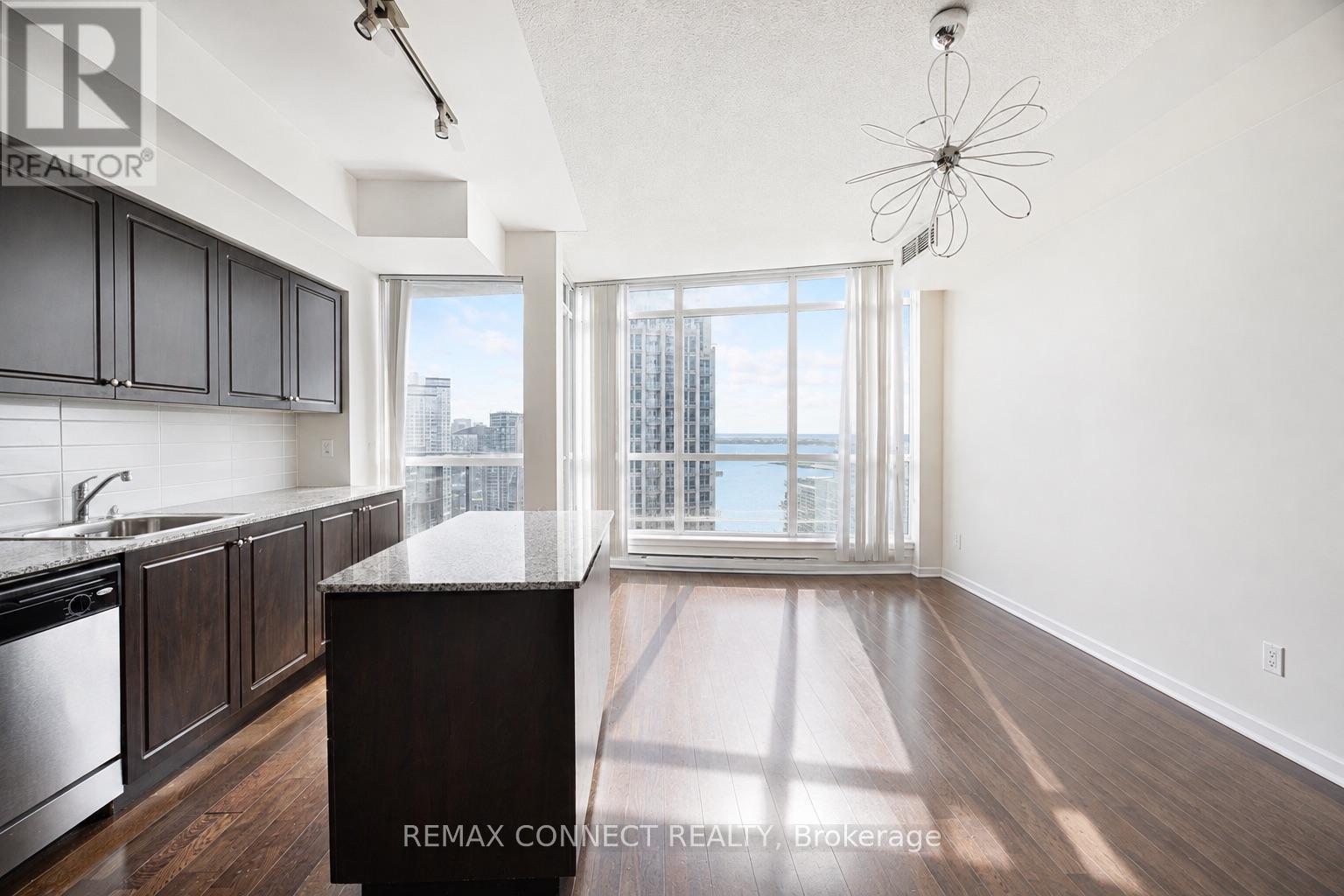 3103 - 215 Fort York Boulevard, Toronto, Ontario  M5V 4A2 - Photo 4 - C13679160