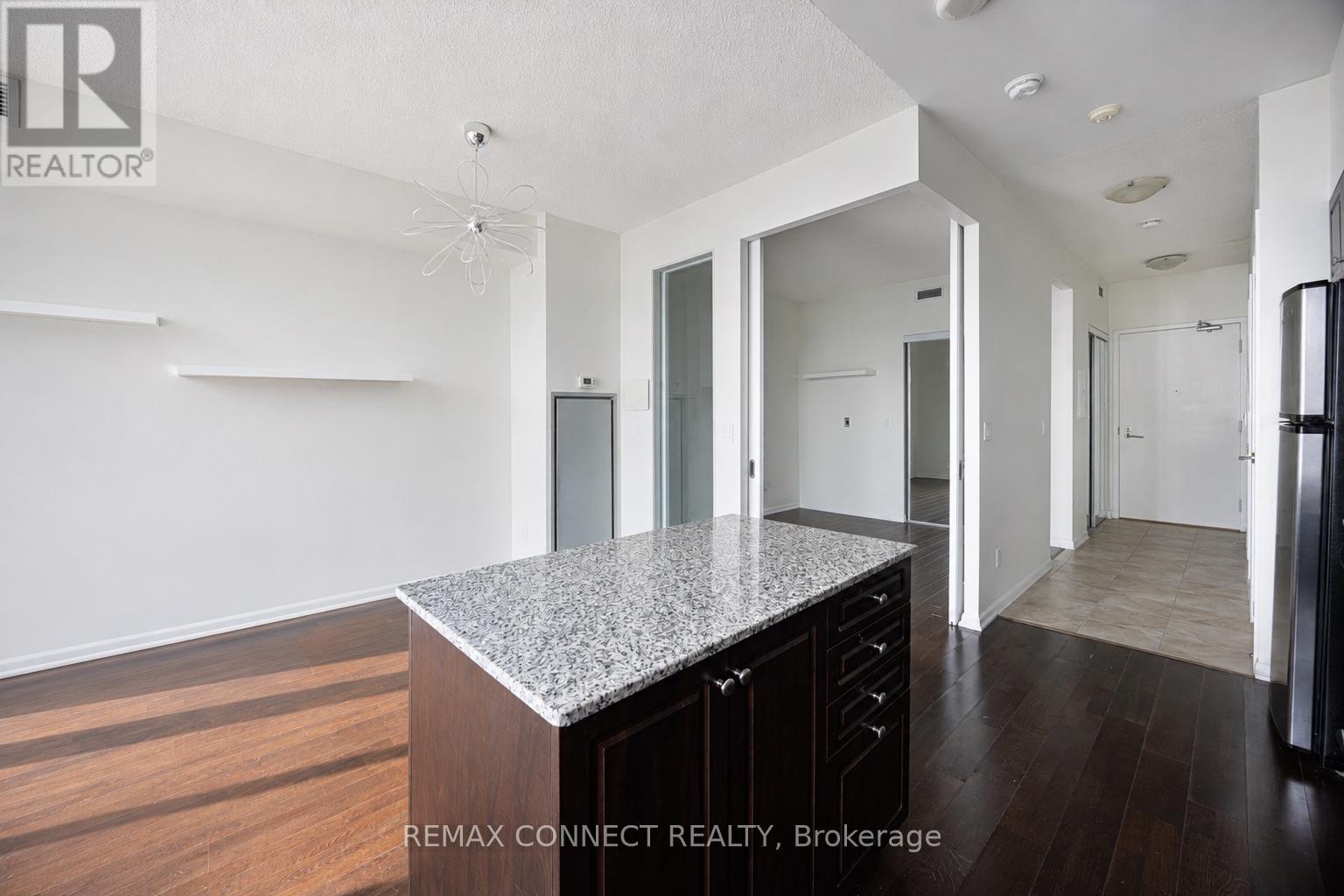 3103 - 215 Fort York Boulevard, Toronto, Ontario  M5V 4A2 - Photo 6 - C13679160