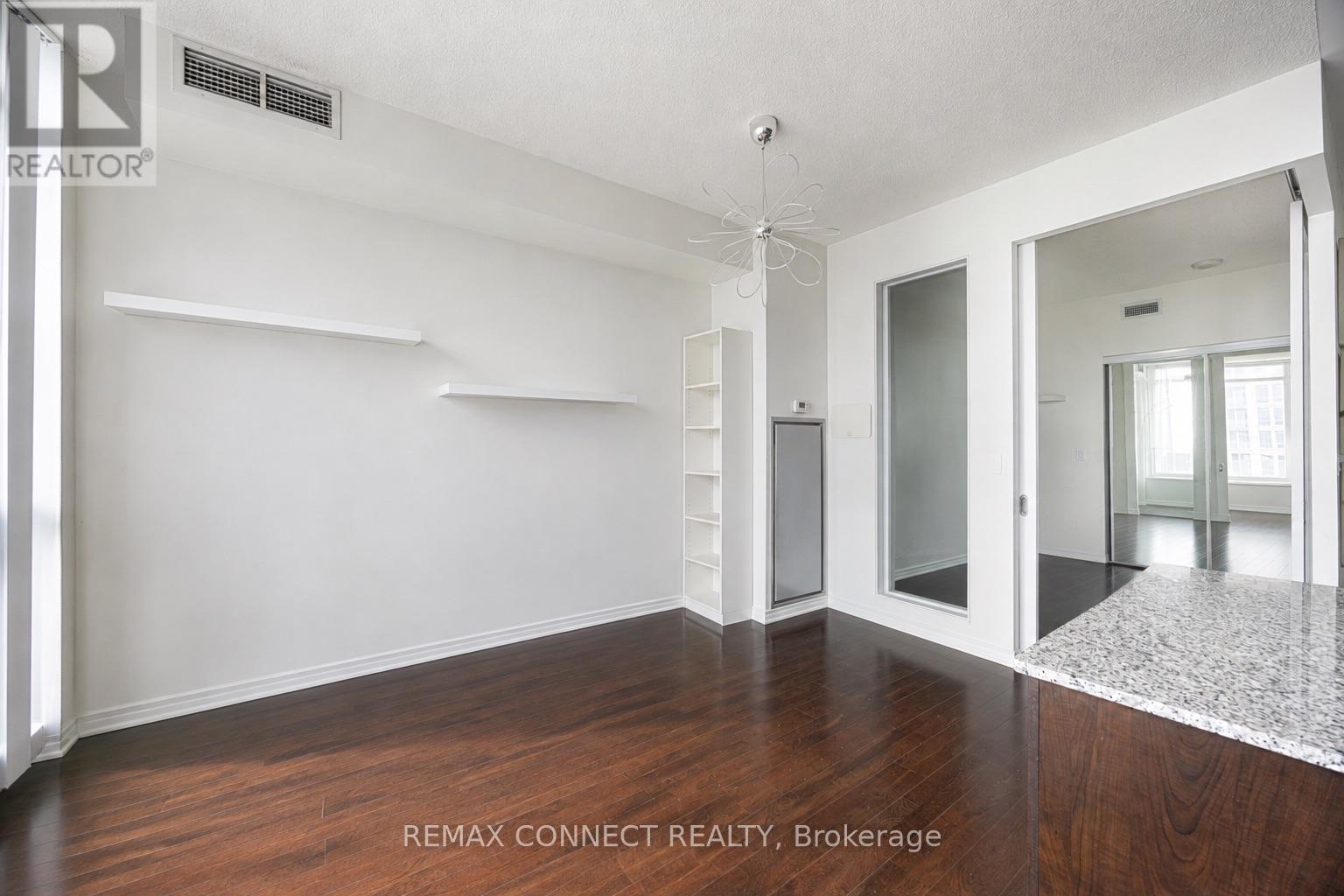 3103 - 215 Fort York Boulevard, Toronto, Ontario  M5V 4A2 - Photo 7 - C13679160