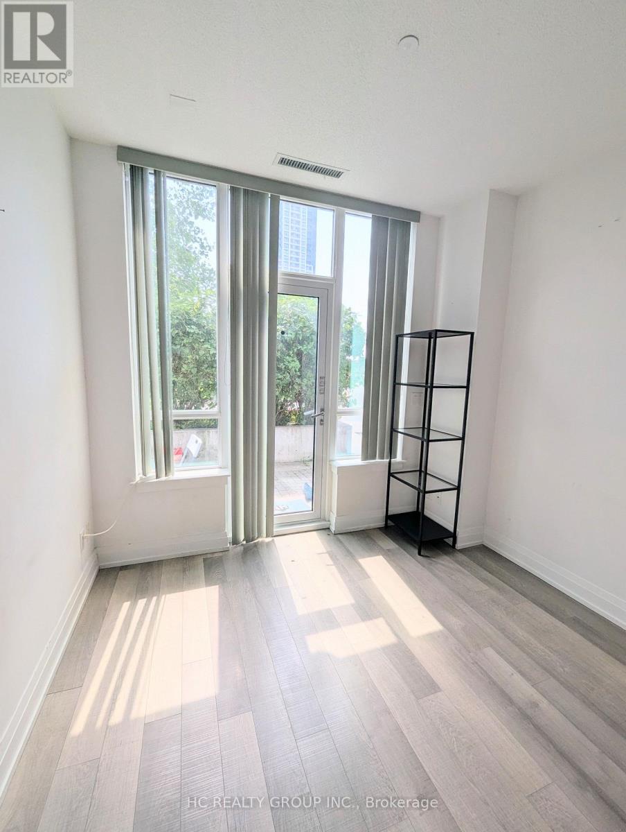 7165 Yonge Street, Markham, Ontario  L3T 0C9 - Photo 3 - N13679146