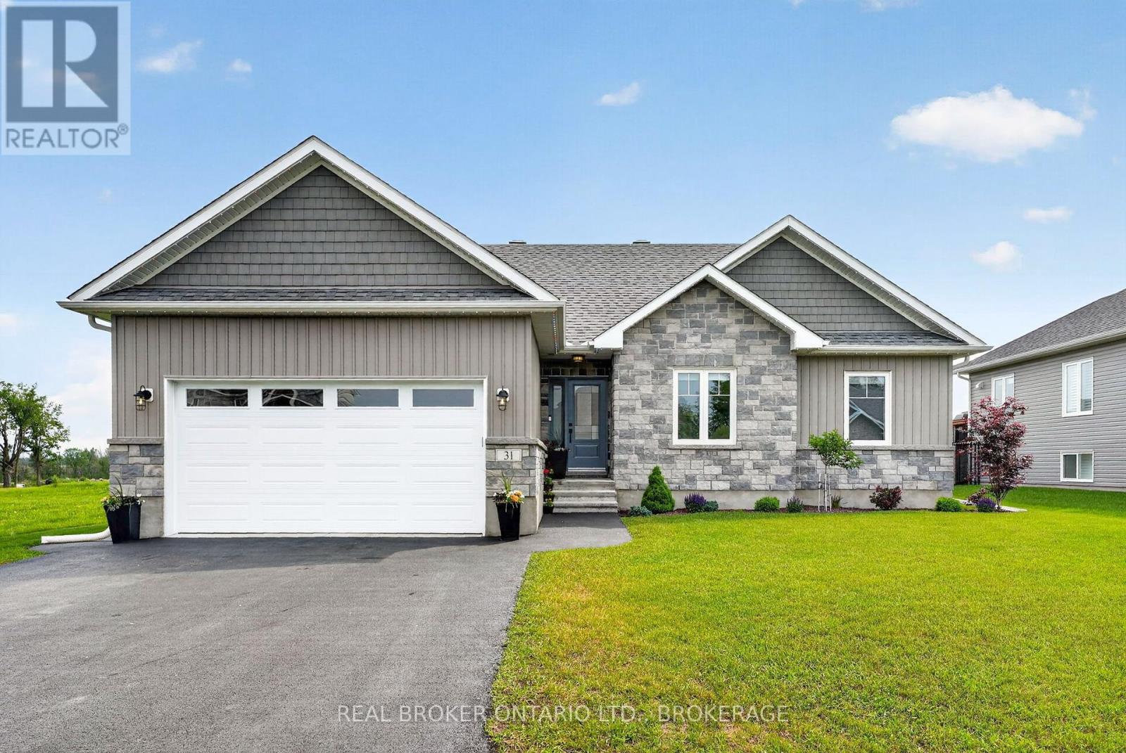 31 HILDA STREET, South Stormont, Ontario