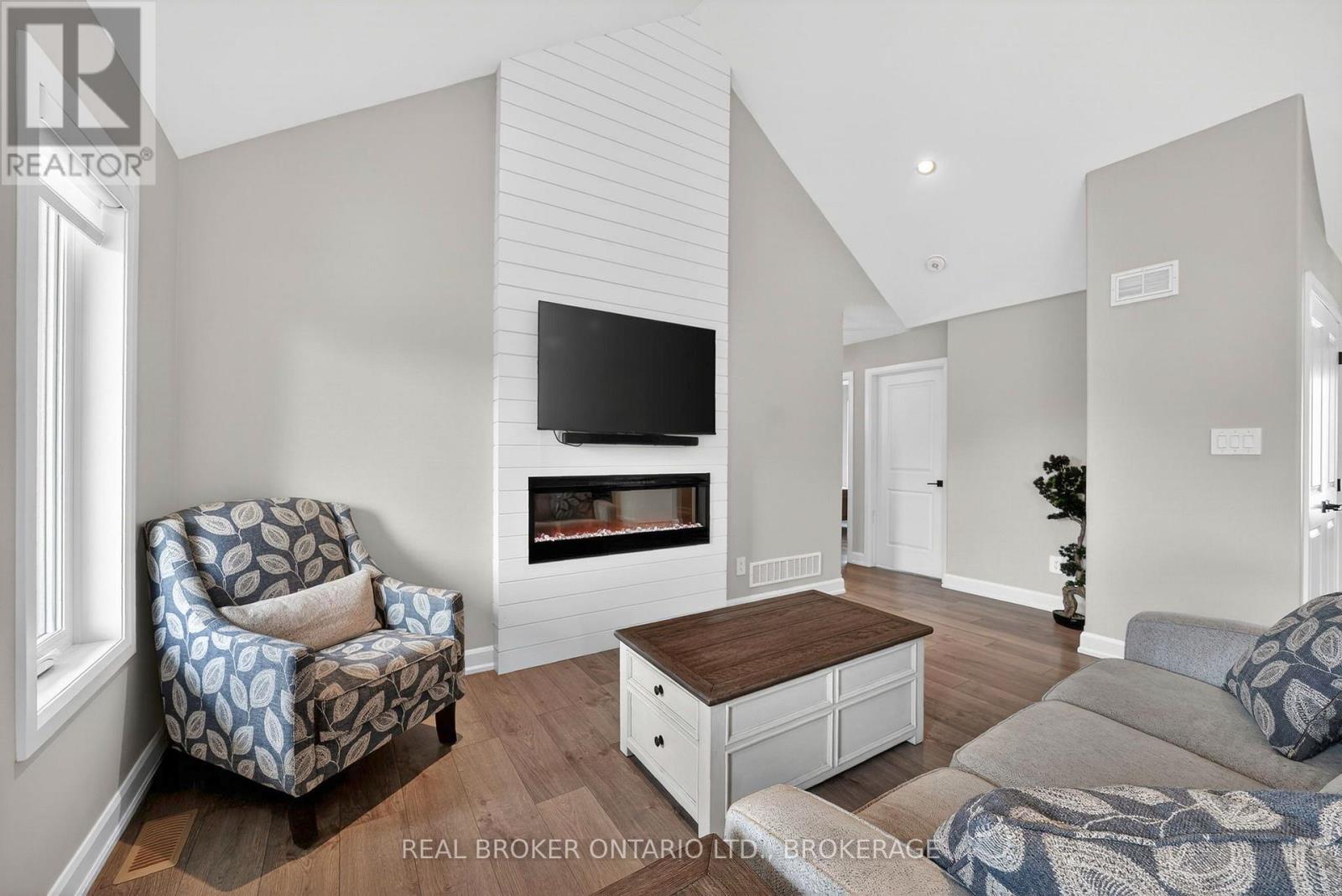 31 Hilda Street, South Stormont, Ontario  K0C 1P0 - Photo 9 - X13679172