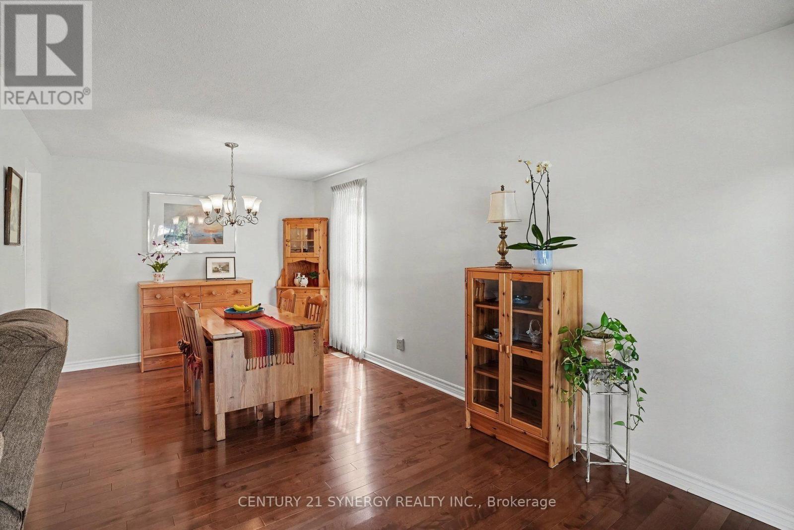 1078 Alenmede Crescent, Ottawa, Ontario  K2B 8H3 - Photo 9 - X13648654