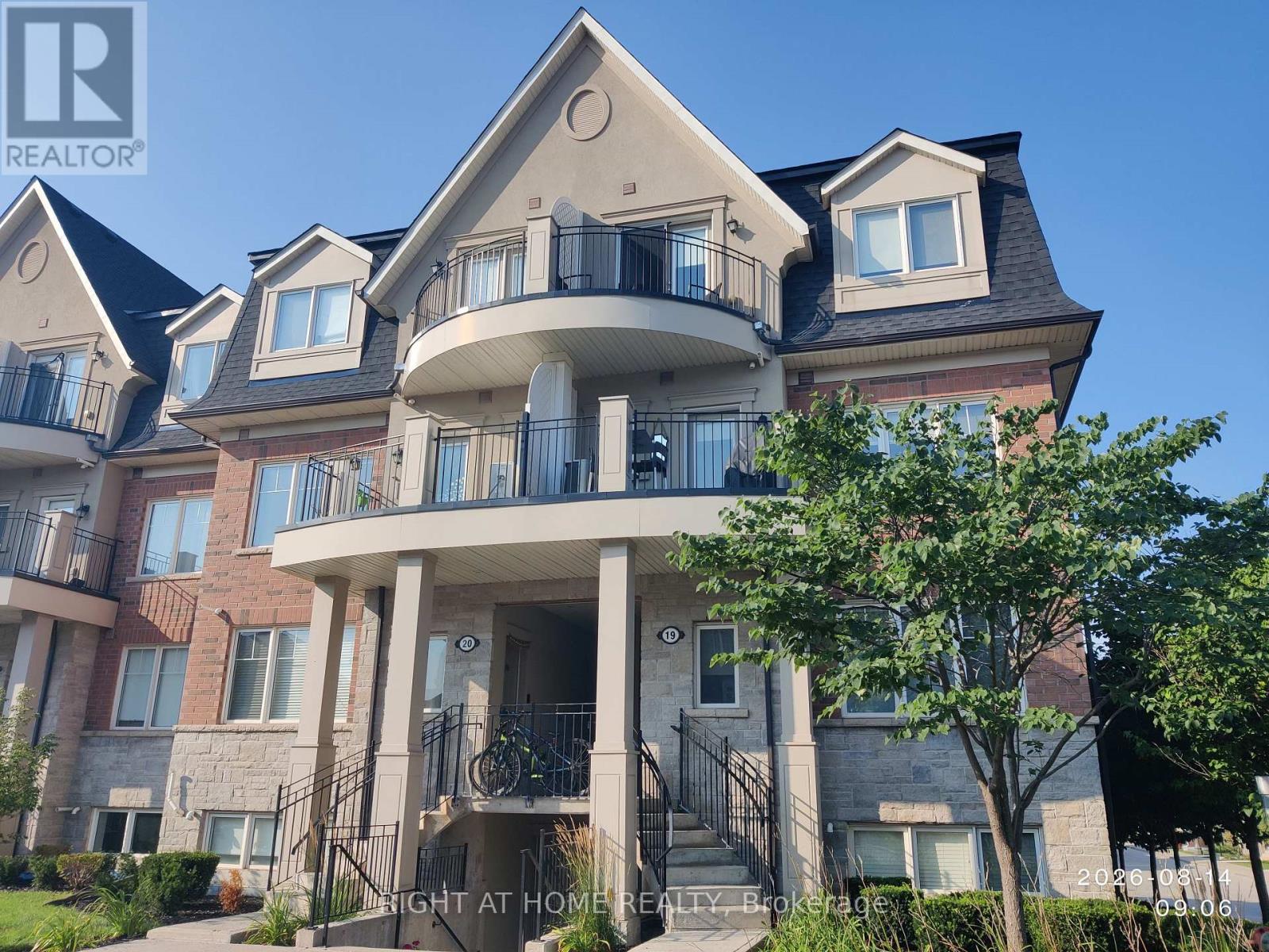 19-02 - 2420 BARONWOOD DRIVE, Oakville, Ontario
