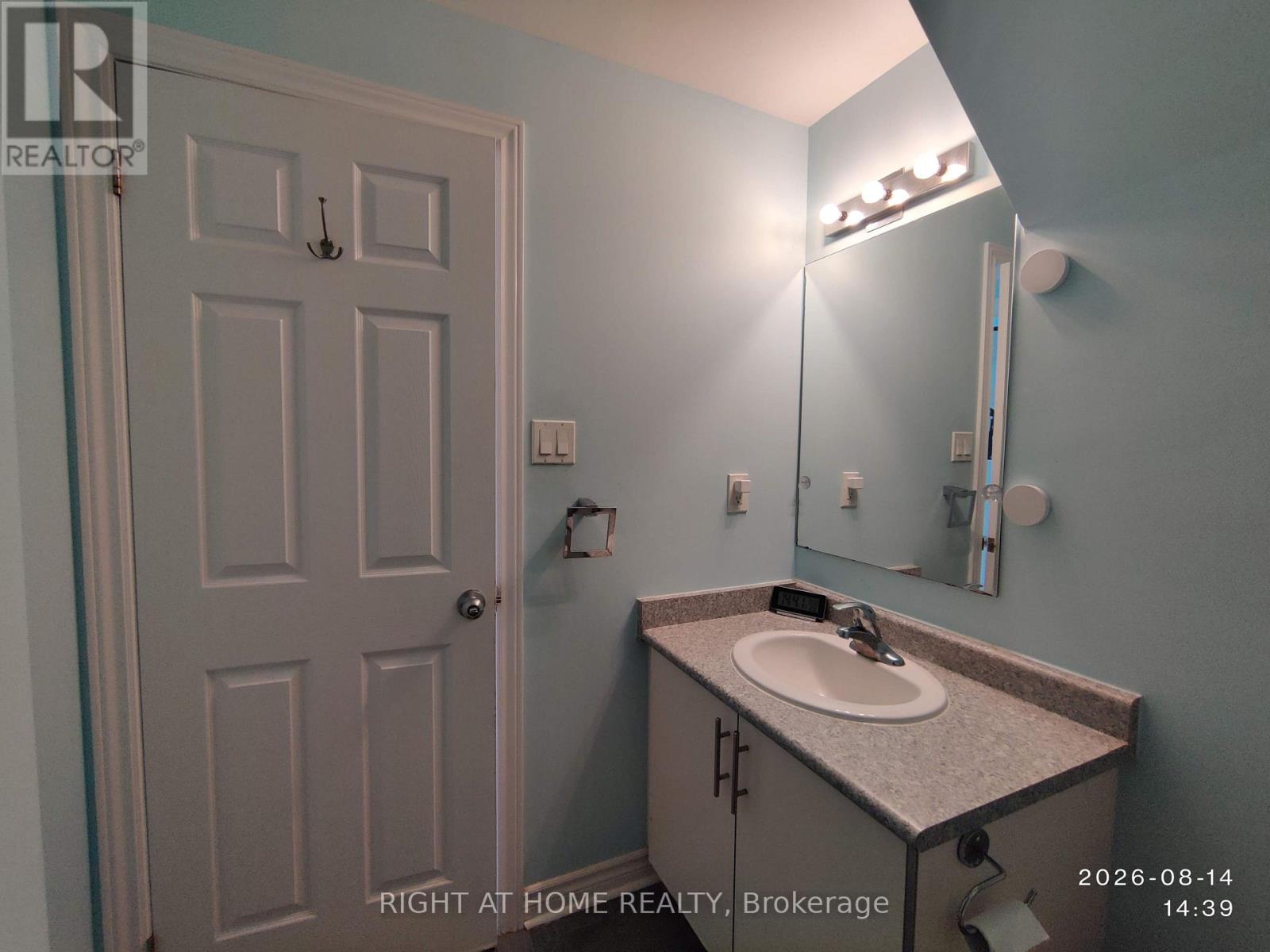 19-02 - 2420 Baronwood Drive, Oakville, Ontario  L6M 0X6 - Photo 14 - W13679168