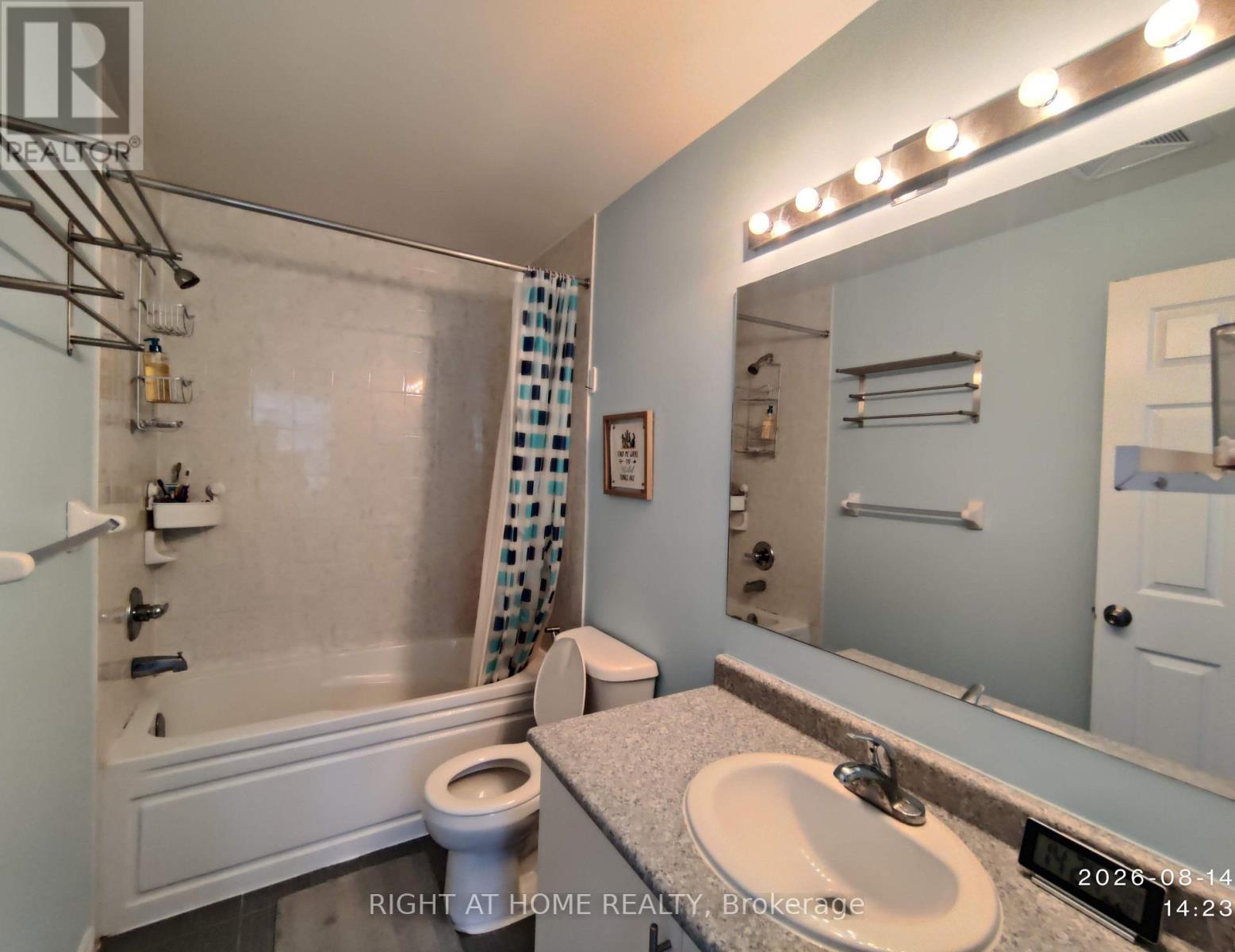 19-02 - 2420 Baronwood Drive, Oakville, Ontario  L6M 0X6 - Photo 15 - W13679168