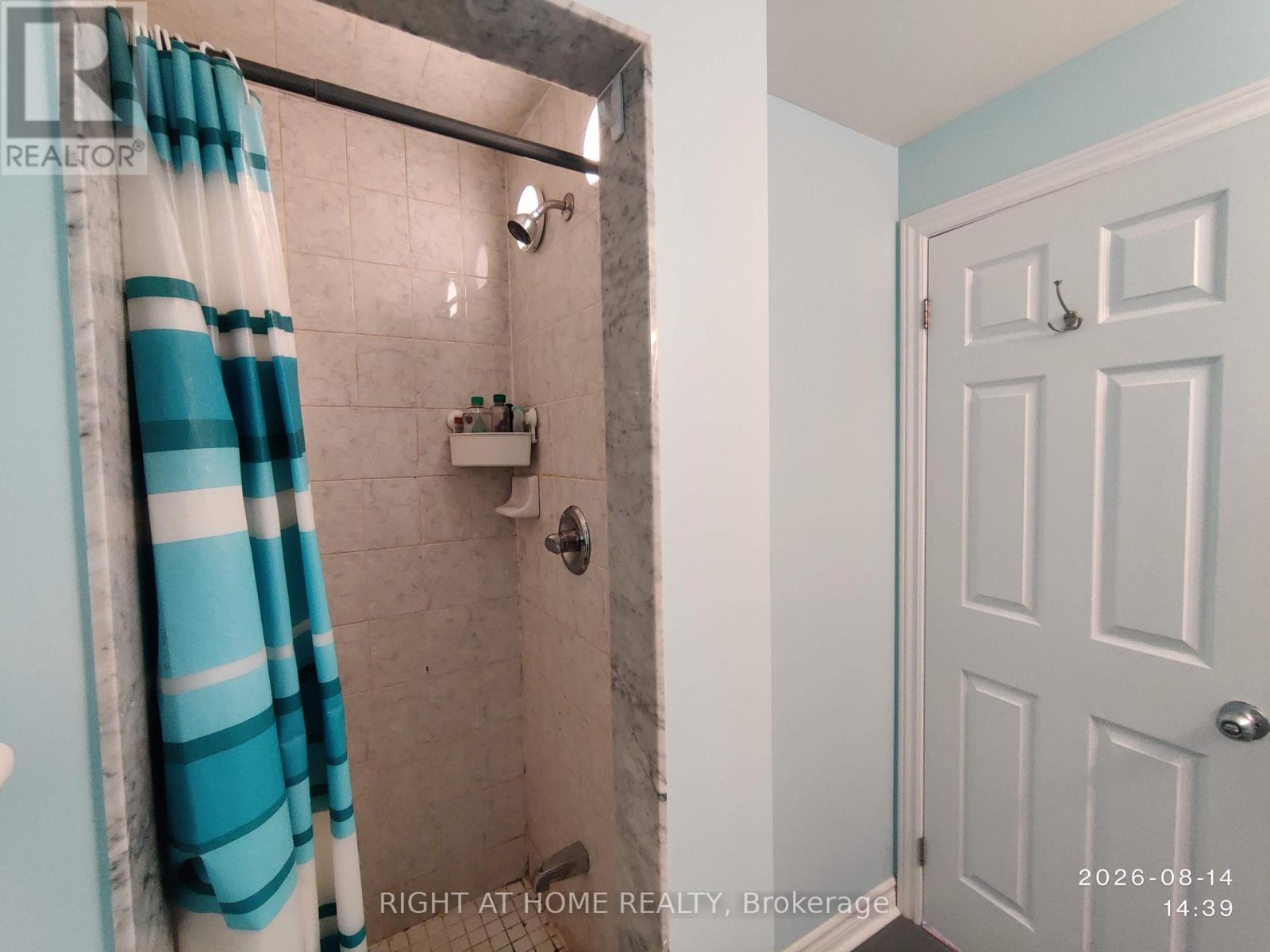 19-02 - 2420 Baronwood Drive, Oakville, Ontario  L6M 0X6 - Photo 16 - W13679168