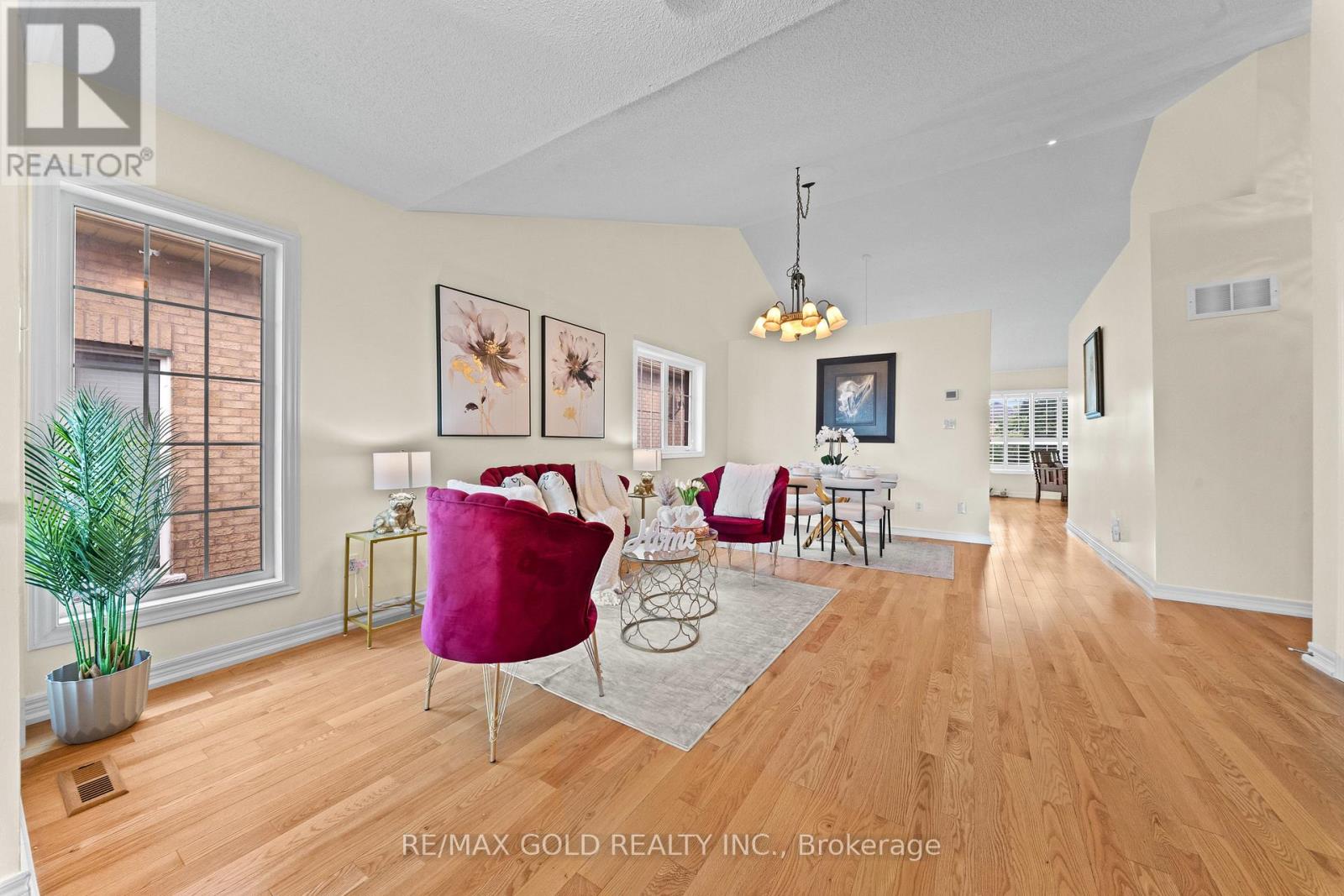 26 Highwood Road, Brampton, Ontario  L6Z 4T7 - Photo 10 - W13679170