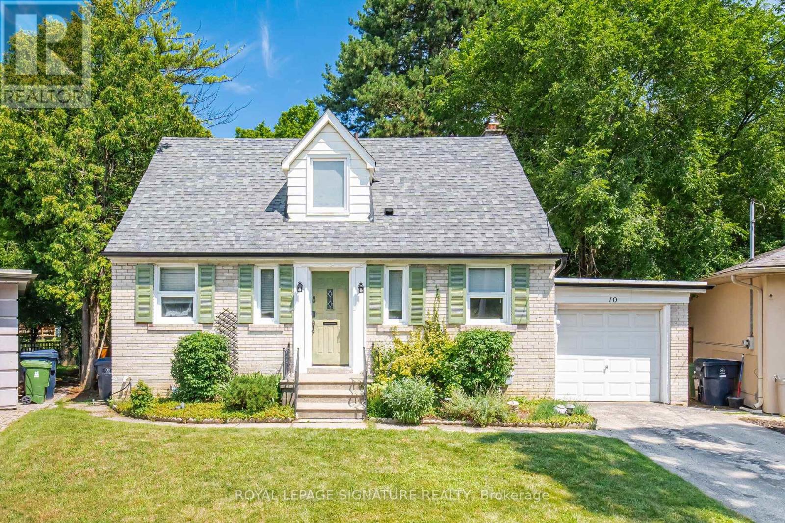 10 ELMVIEW COURT, Toronto, Ontario