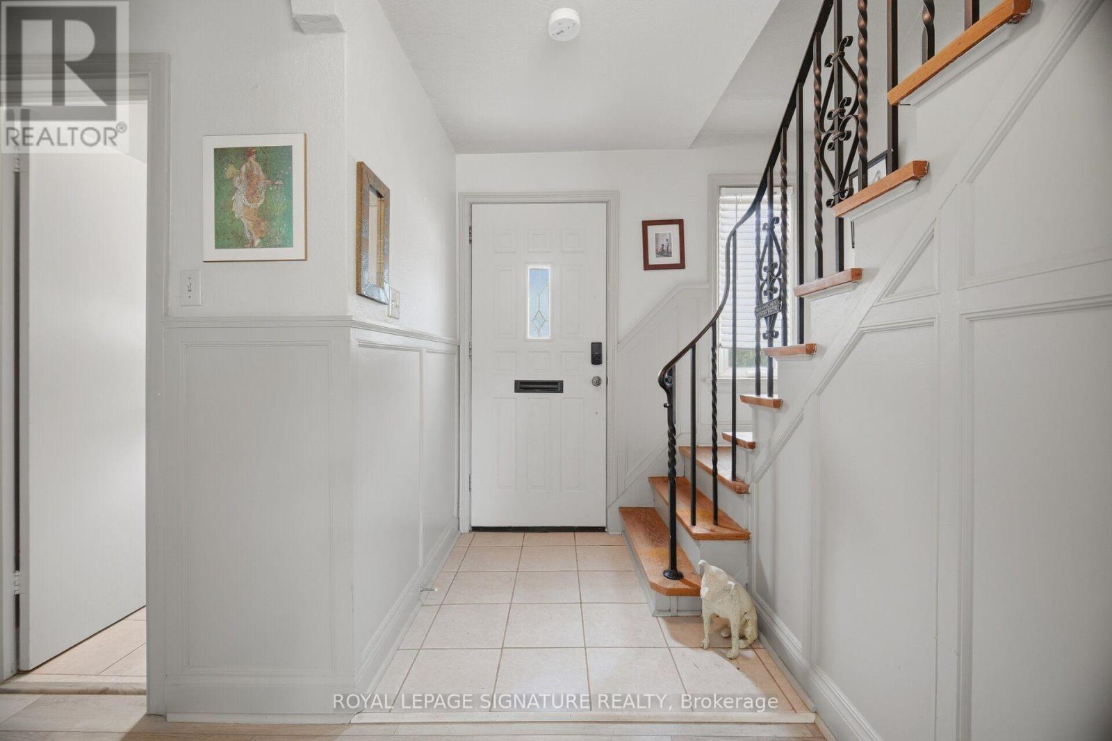 10 Elmview Court, Toronto, Ontario  M9A 2T8 - Photo 12 - W13679174