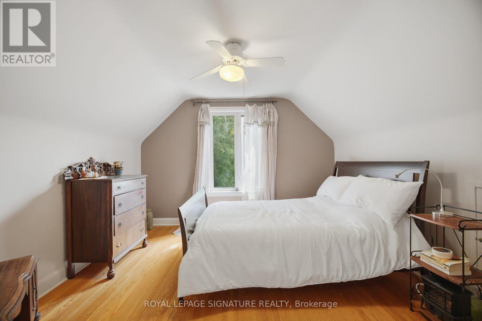 10 Elmview Court, Toronto, Ontario  M9A 2T8 - Photo 24 - W13679174
