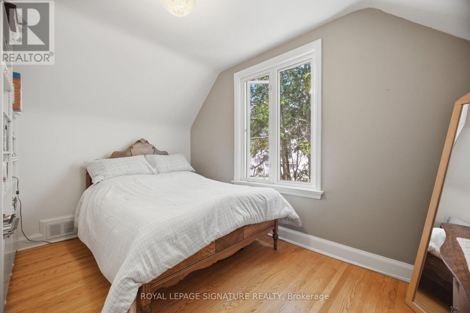 10 Elmview Court, Toronto, Ontario  M9A 2T8 - Photo 30 - W13679174
