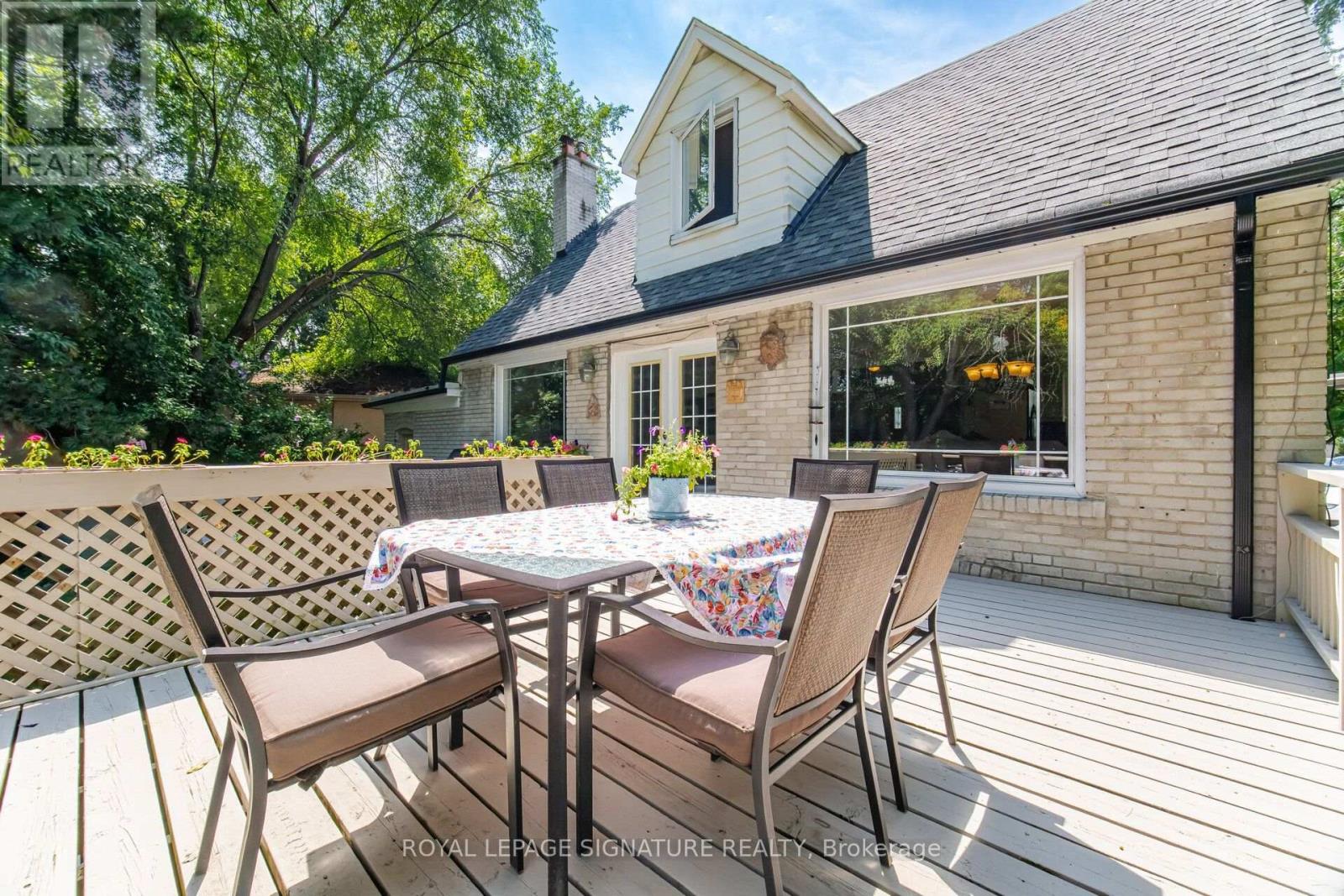10 Elmview Court, Toronto, Ontario  M9A 2T8 - Photo 42 - W13679174