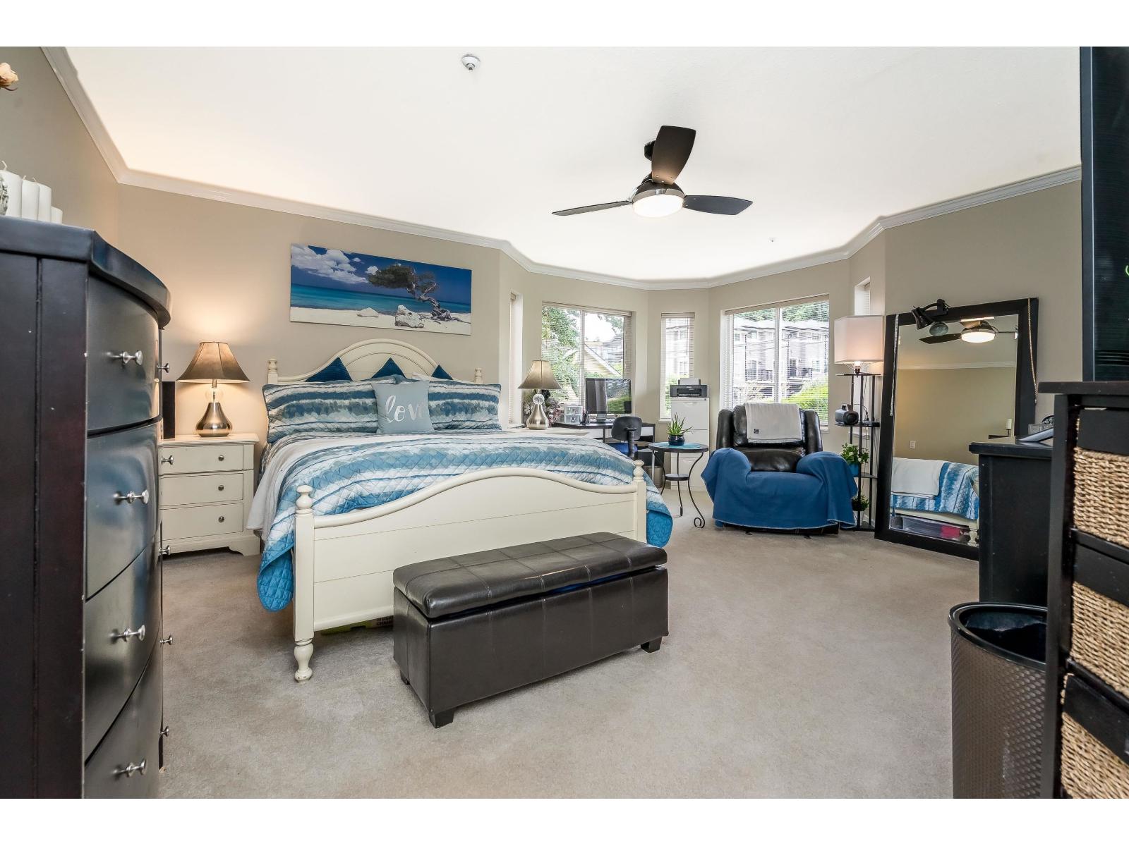201 14934 Thrift Avenue, White Rock, British Columbia  V4B 2J9 - Photo 11 - R3155944