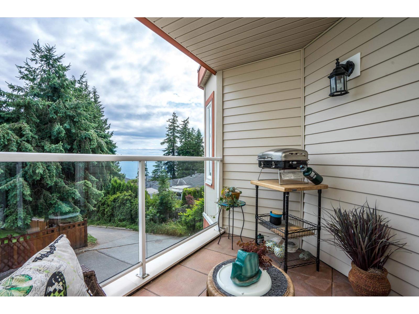 201 14934 Thrift Avenue, White Rock, British Columbia  V4B 2J9 - Photo 18 - R3155944