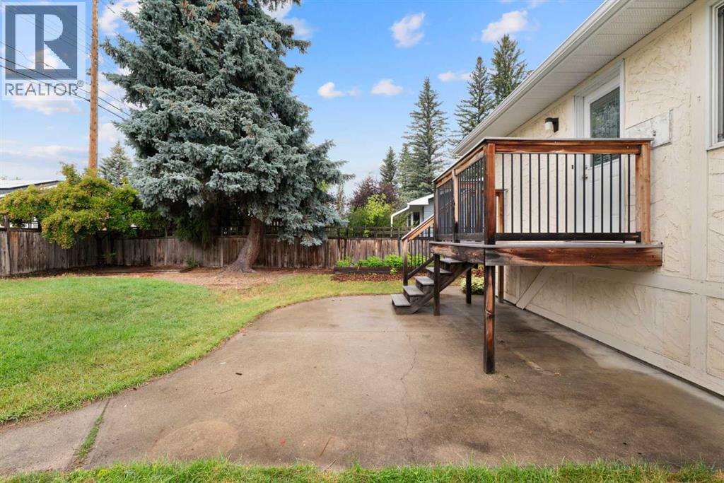 195 Lake Wapta Rise Se, Calgary, Alberta  T2J 2N4 - Photo 40 - A2336093