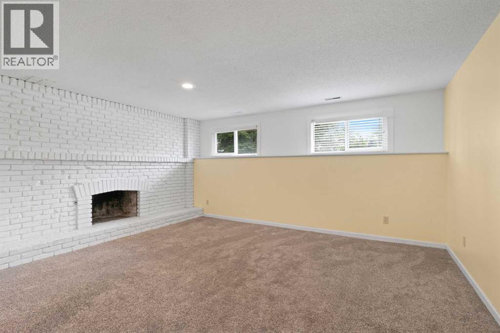195 Lake Wapta Rise Se, Calgary, Alberta  T2J 2N4 - Photo 26 - A2336093