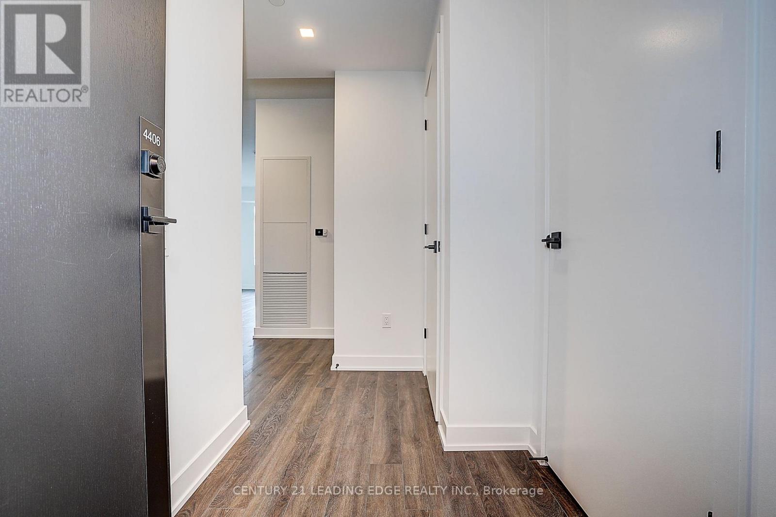 4406 - 609 Sherbourne Street, Toronto, Ontario  M4X 0A4 - Photo 12 - C13670200
