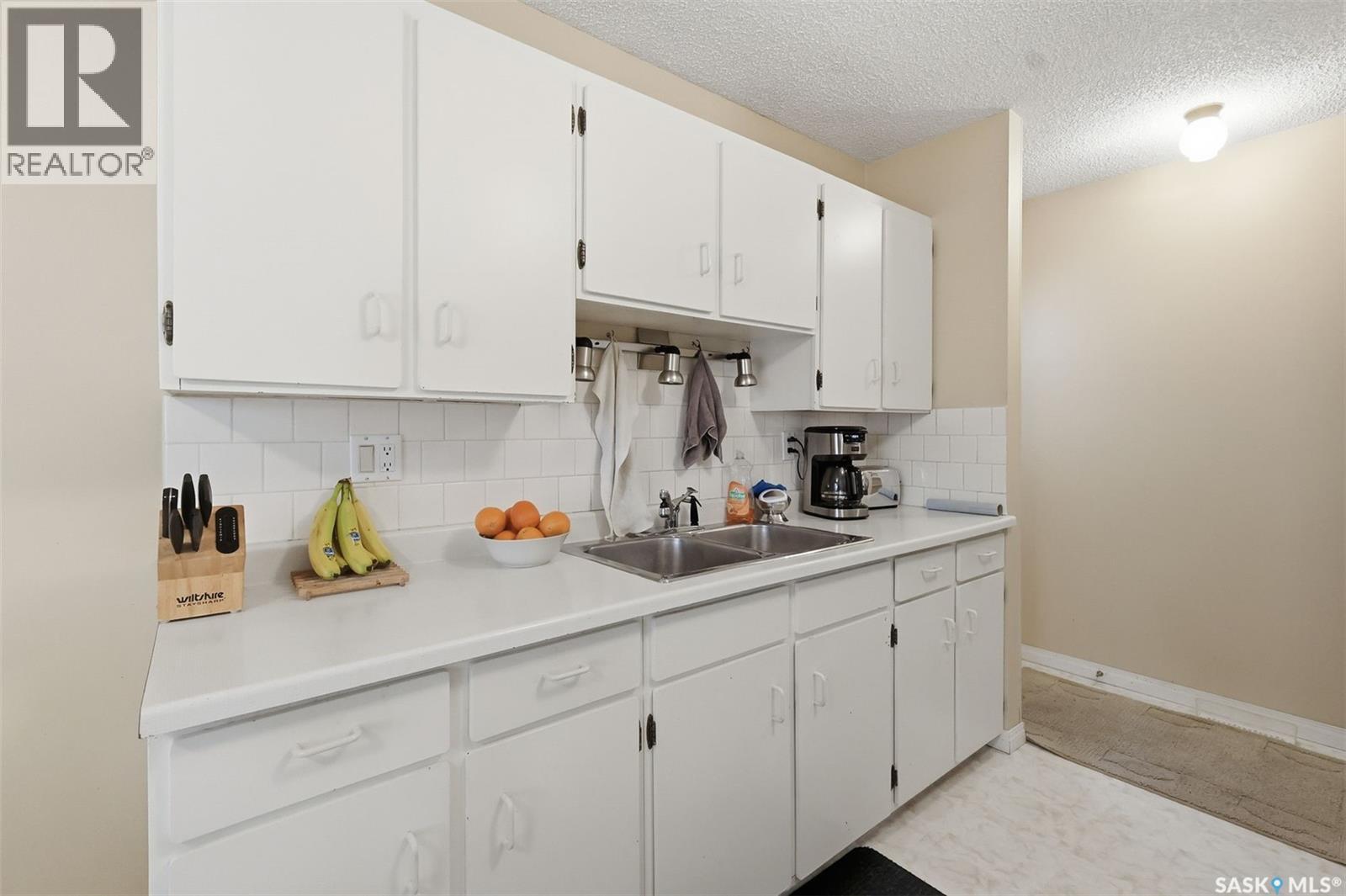 210 Lloyd Crescent, Saskatoon, Saskatchewan  S7L 4Z1 - Photo 20 - SK045620