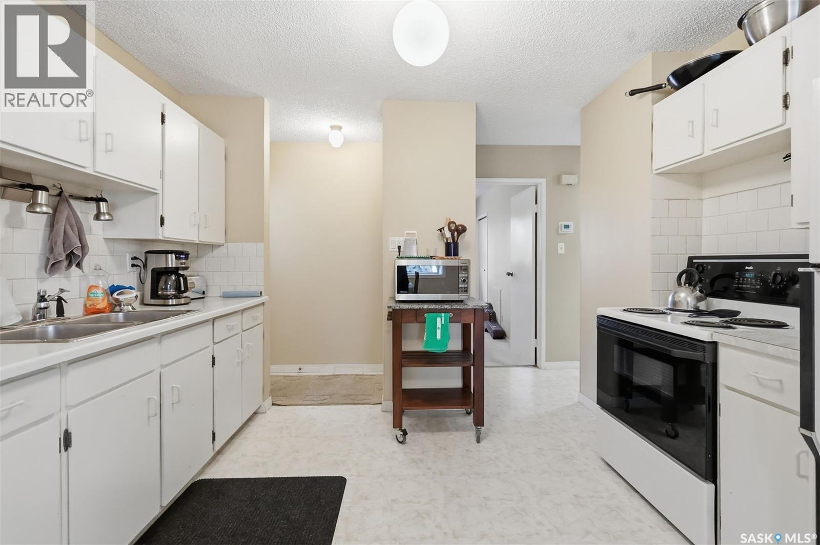 210 Lloyd Crescent, Saskatoon, Saskatchewan  S7L 4Z1 - Photo 23 - SK045620