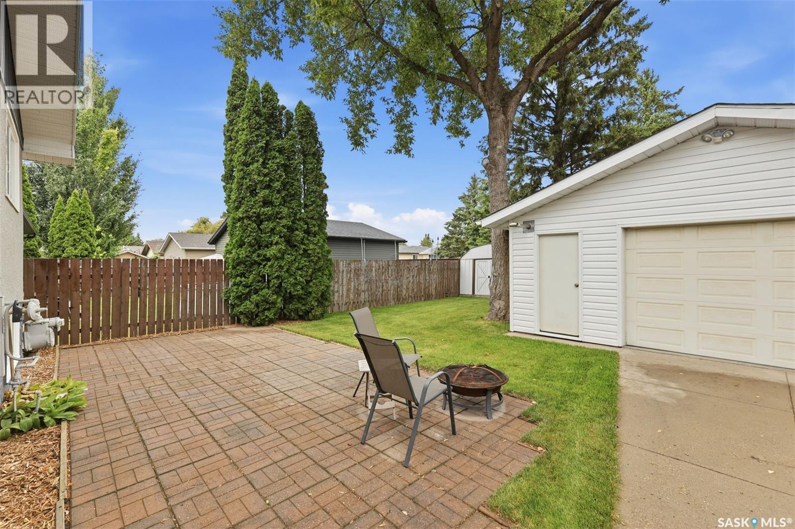 210 Lloyd Crescent, Saskatoon, Saskatchewan  S7L 4Z1 - Photo 3 - SK045620