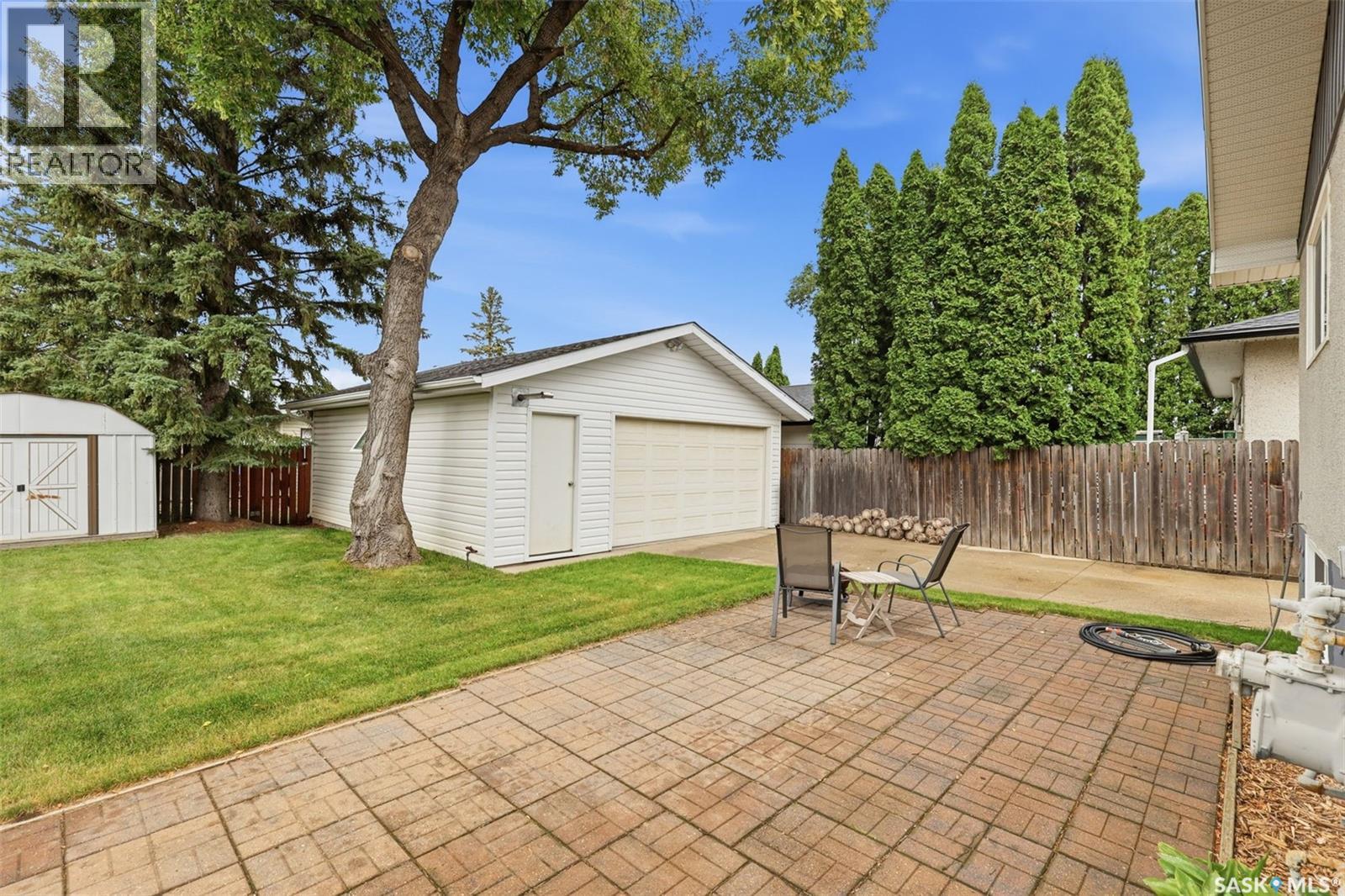 210 Lloyd Crescent, Saskatoon, Saskatchewan  S7L 4Z1 - Photo 4 - SK045620