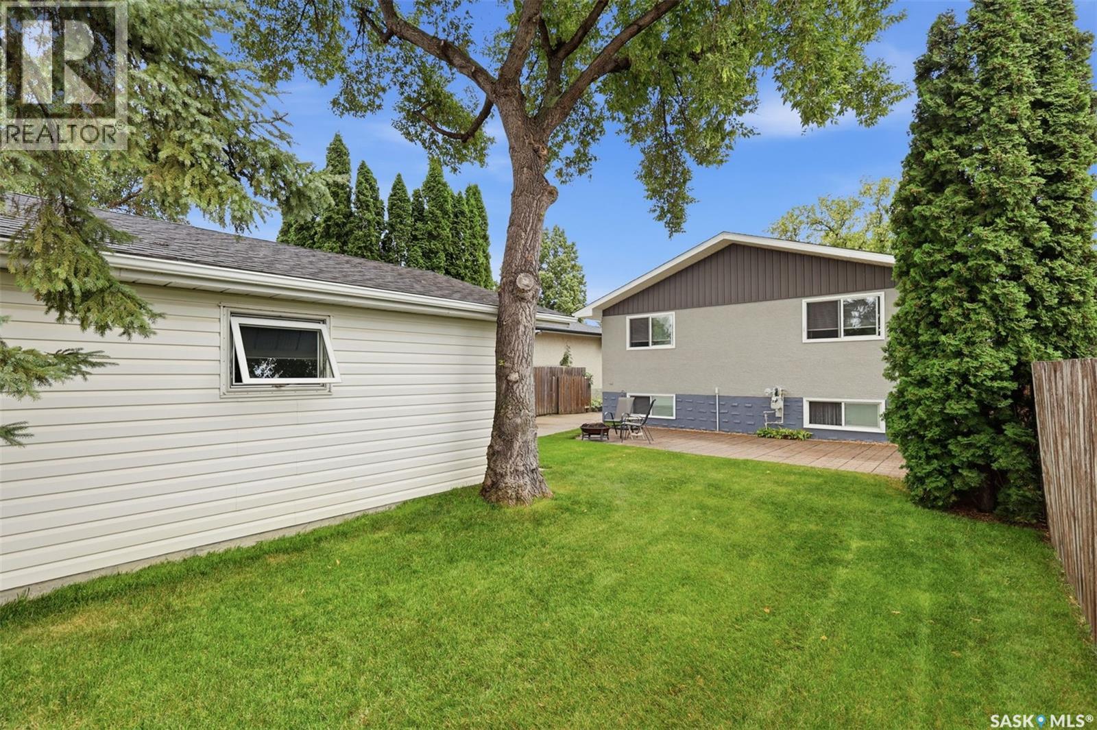 210 Lloyd Crescent, Saskatoon, Saskatchewan  S7L 4Z1 - Photo 7 - SK045620