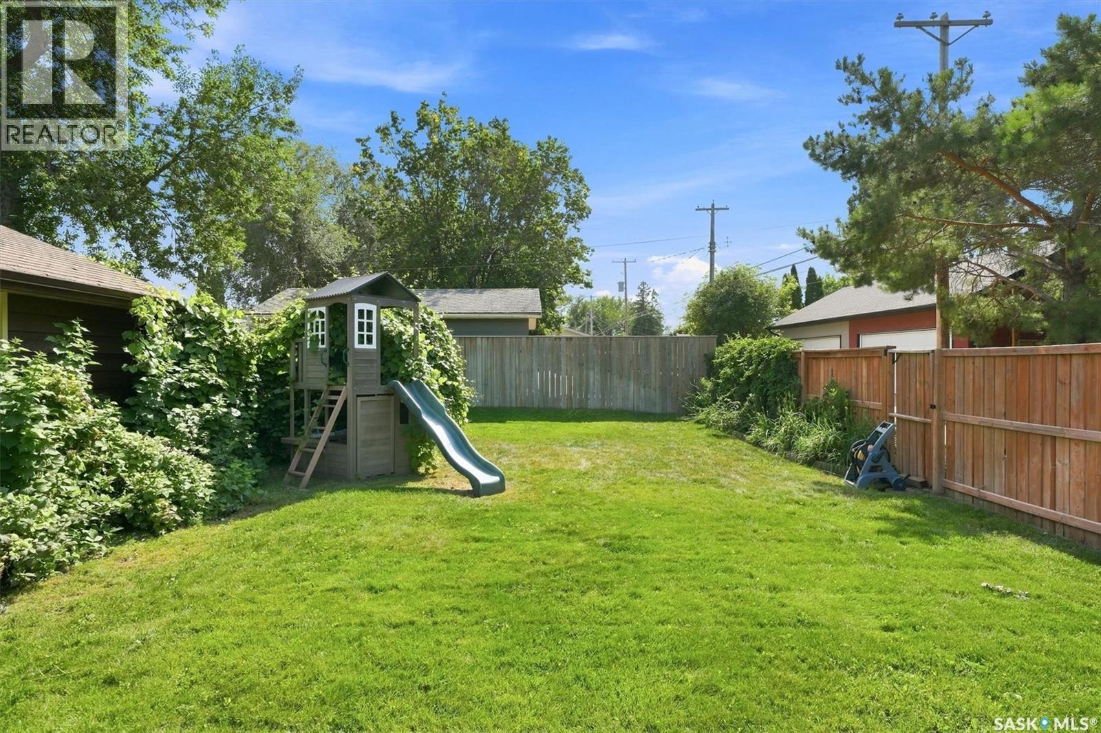 2202 Albert Avenue, Saskatoon, Saskatchewan  S7J 1K2 - Photo 52 - SK045510