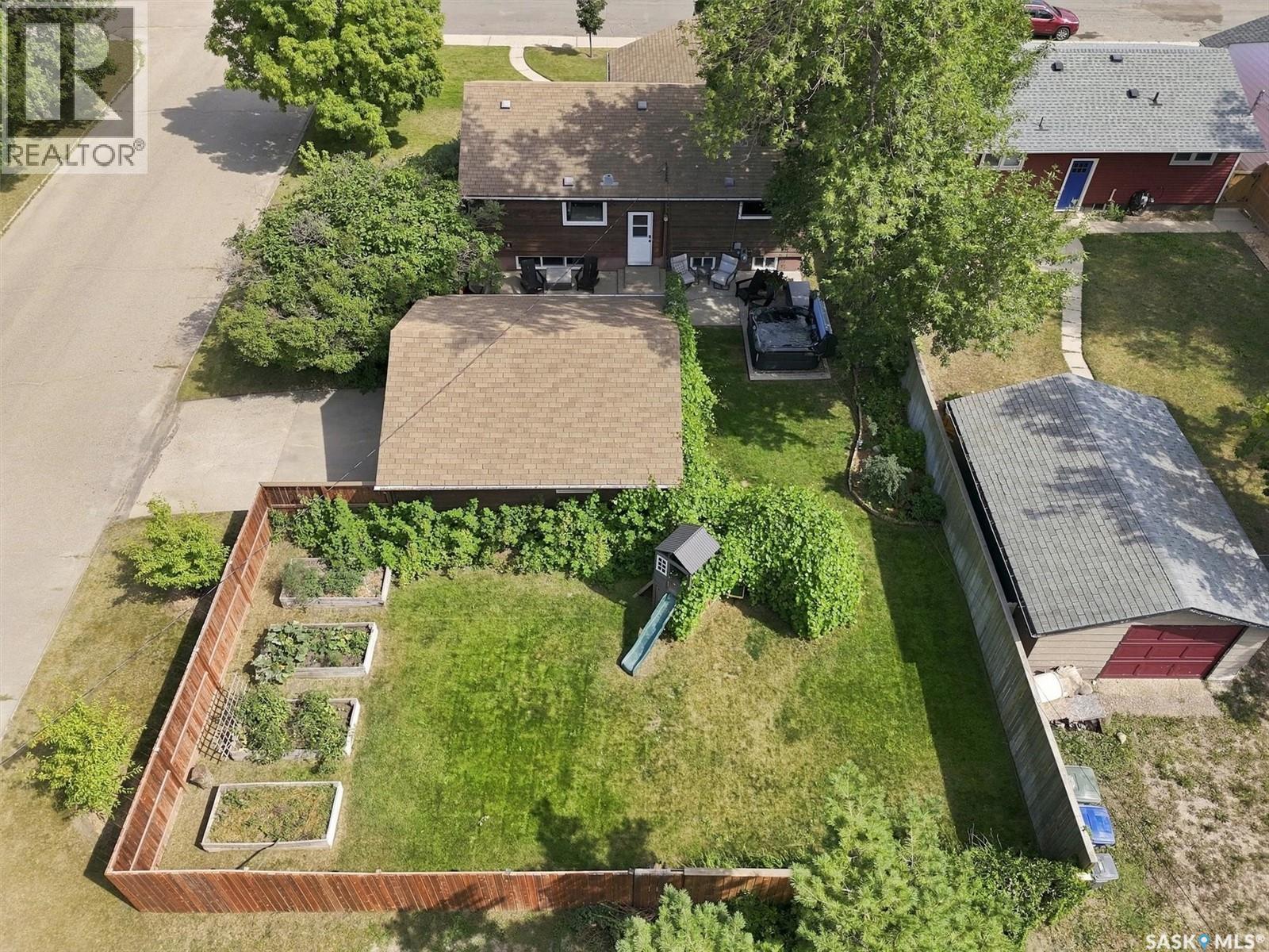 2202 Albert Avenue, Saskatoon, Saskatchewan  S7J 1K2 - Photo 56 - SK045510