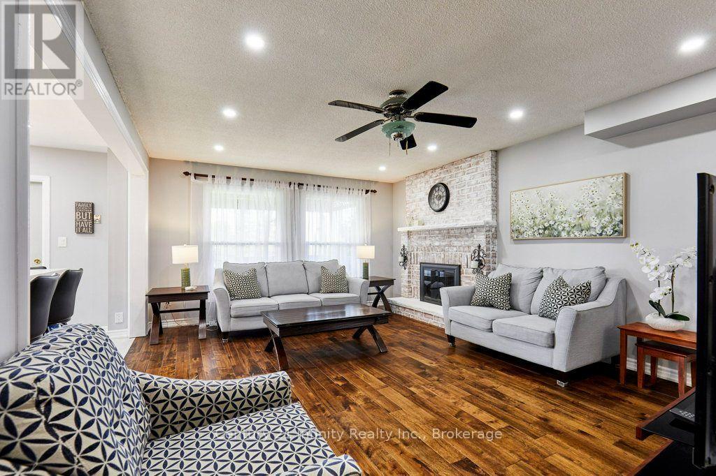 8 Murkar Crescent, Whitby, Ontario  L1N 8Y4 - Photo 15 - E13679204
