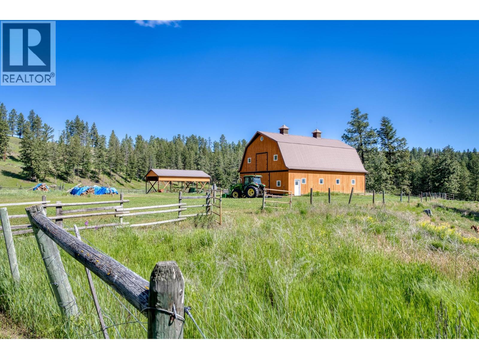9776 Airport Access Road, Cranbrook, British Columbia  V1C 7E3 - Photo 18 - 10391737