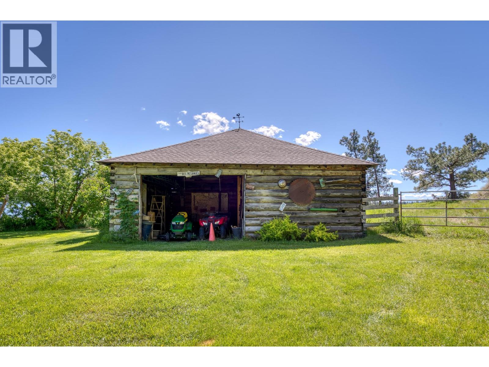 9776 Airport Access Road, Cranbrook, British Columbia  V1C 7E3 - Photo 68 - 10391737