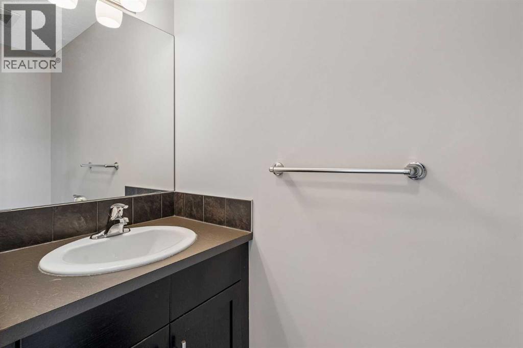 175 Panamount Way NW, Calgary, Alberta  T3K 0S8 - Photo 13 - A2333602