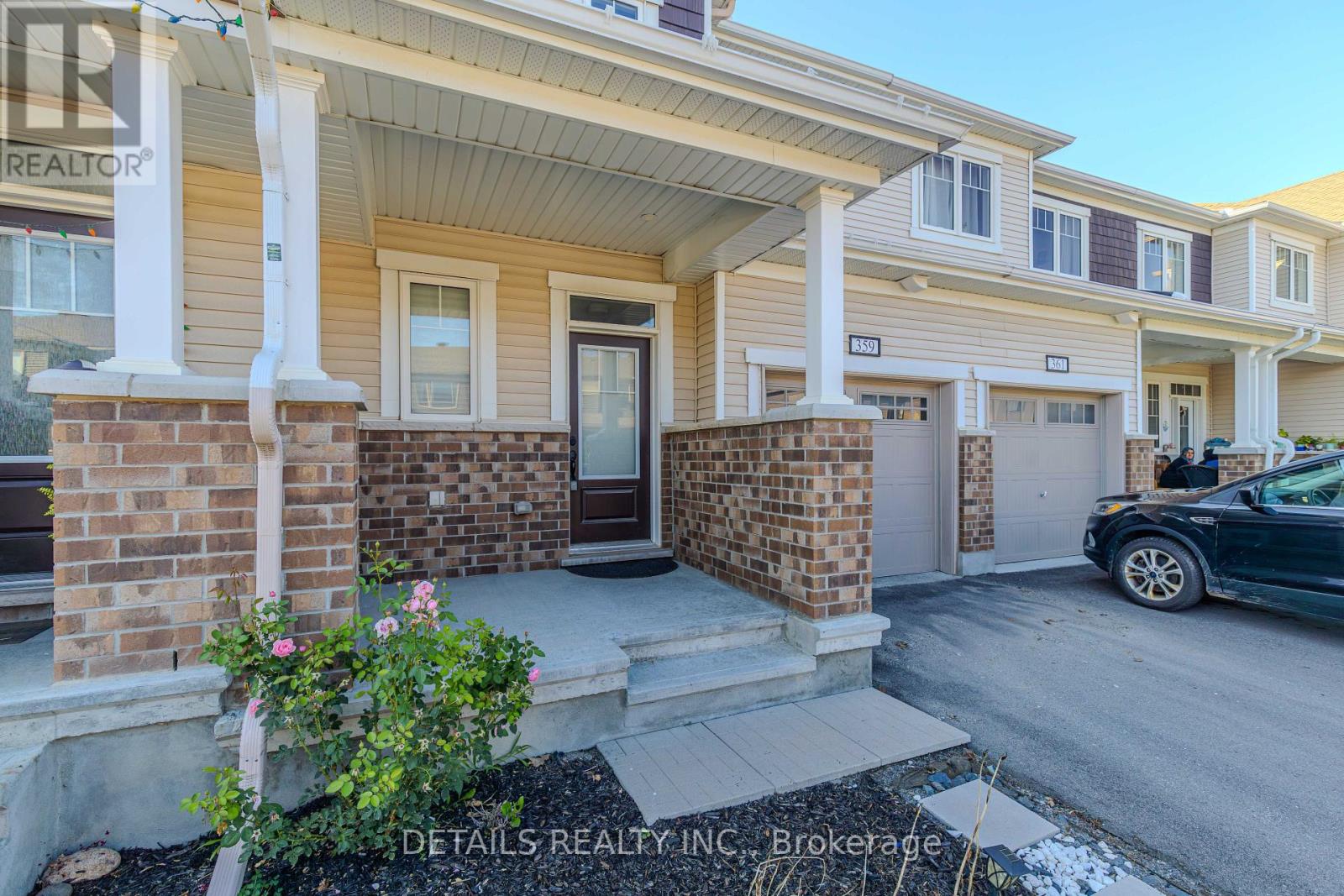 359 Crossway Terrace, Ottawa, Ontario  K2S 2Z3 - Photo 2 - X13679192