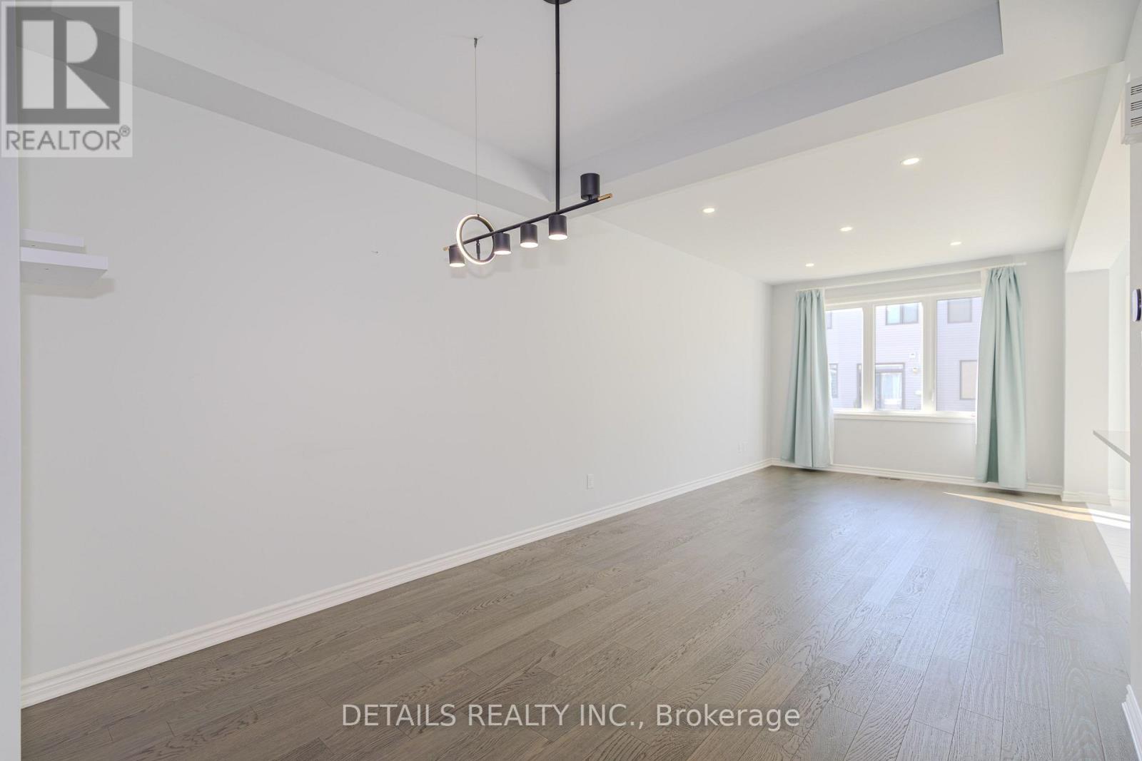 359 Crossway Terrace, Ottawa, Ontario  K2S 2Z3 - Photo 6 - X13679192