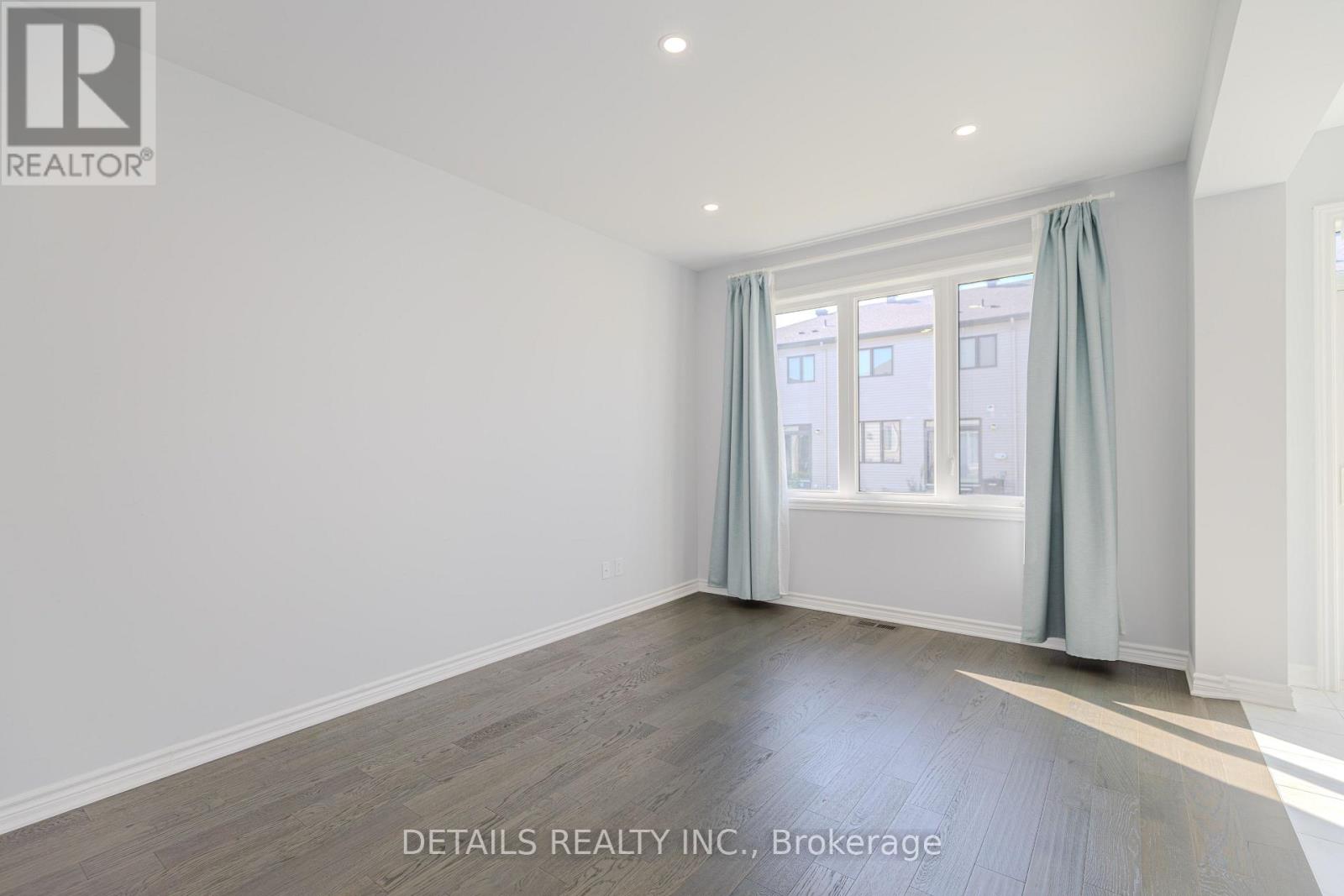 359 Crossway Terrace, Ottawa, Ontario  K2S 2Z3 - Photo 8 - X13679192
