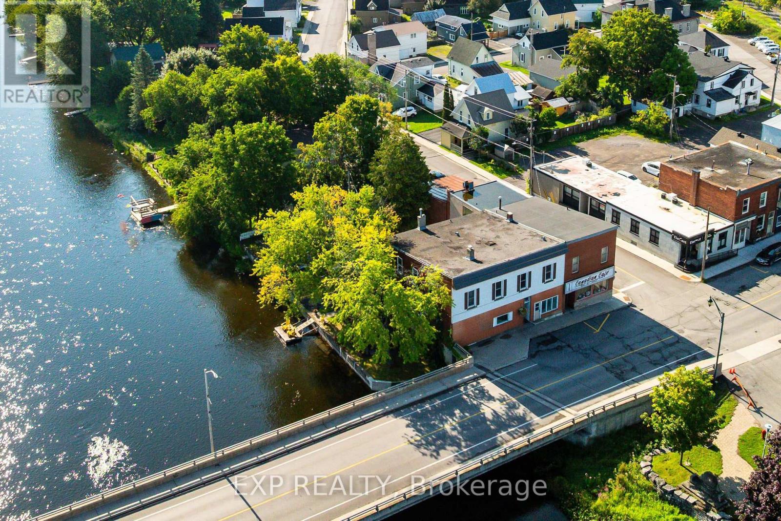 5-7 Bridge Street, Mississippi Mills, Ontario  K0A 1A0 - Photo 3 - X13679212