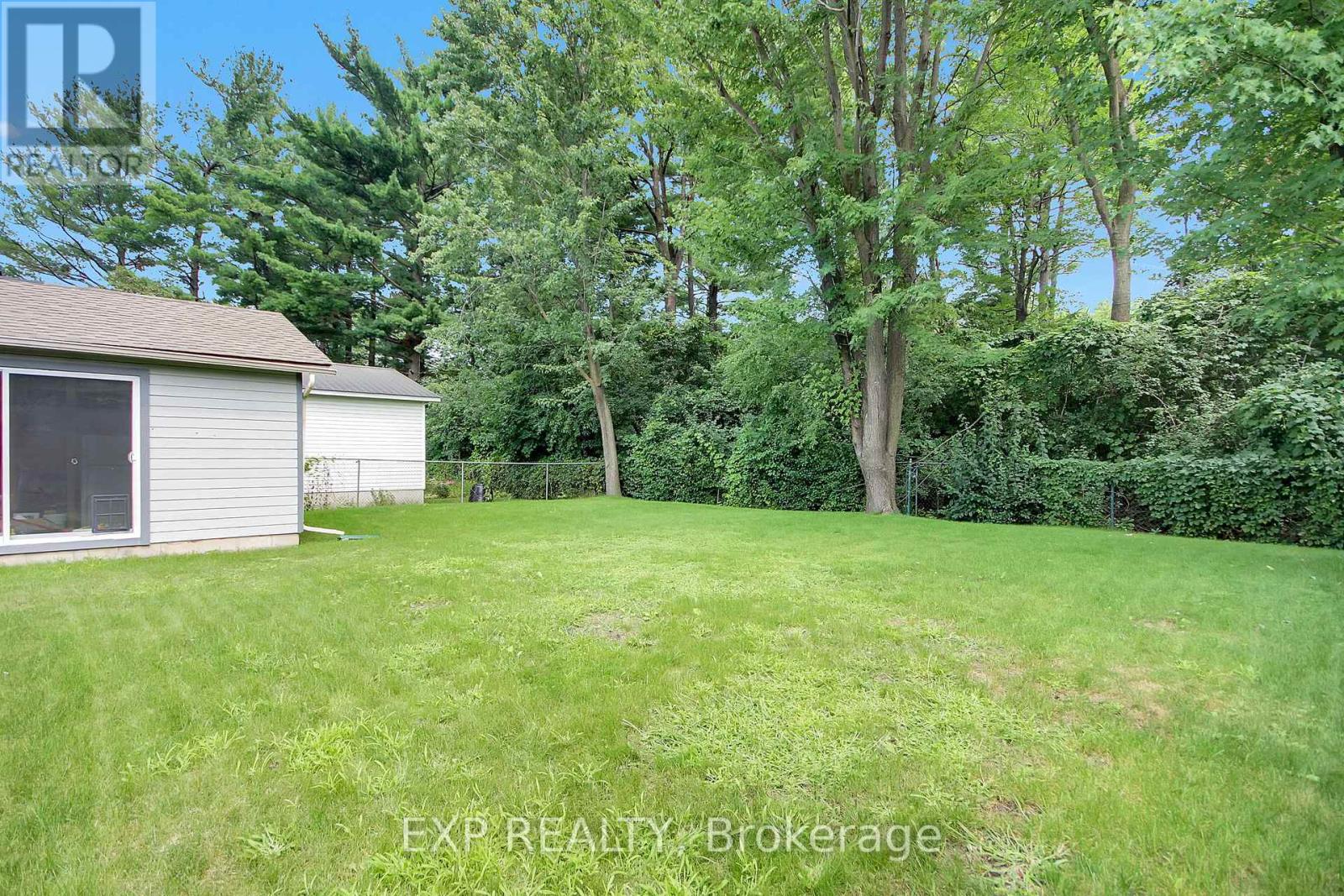 1447 Maxime Street, Ottawa, Ontario K1B 4E7 - Photo 25 - X13675926