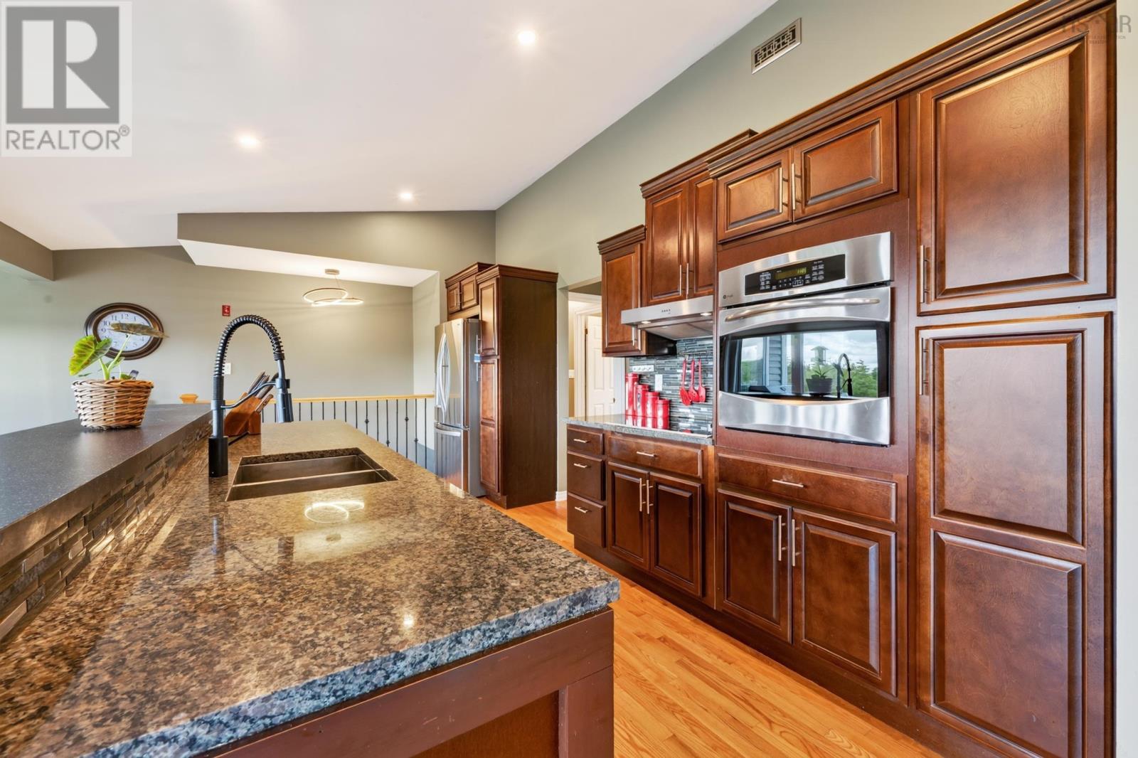 131 Oakfield Drive, Marion Bridge, Nova Scotia  B1K 3N8 - Photo 14 - 202620693