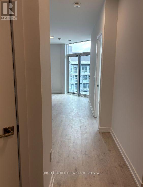 453 - 2501 Saw Whet Boulevard, Oakville, Ontario  L6M 5N2 - Photo 2 - W13679188